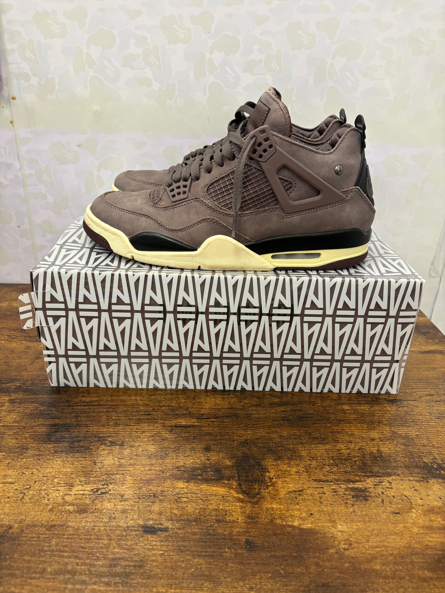 Jordan 4 “AMA Violet Ore” Preowned Size 10