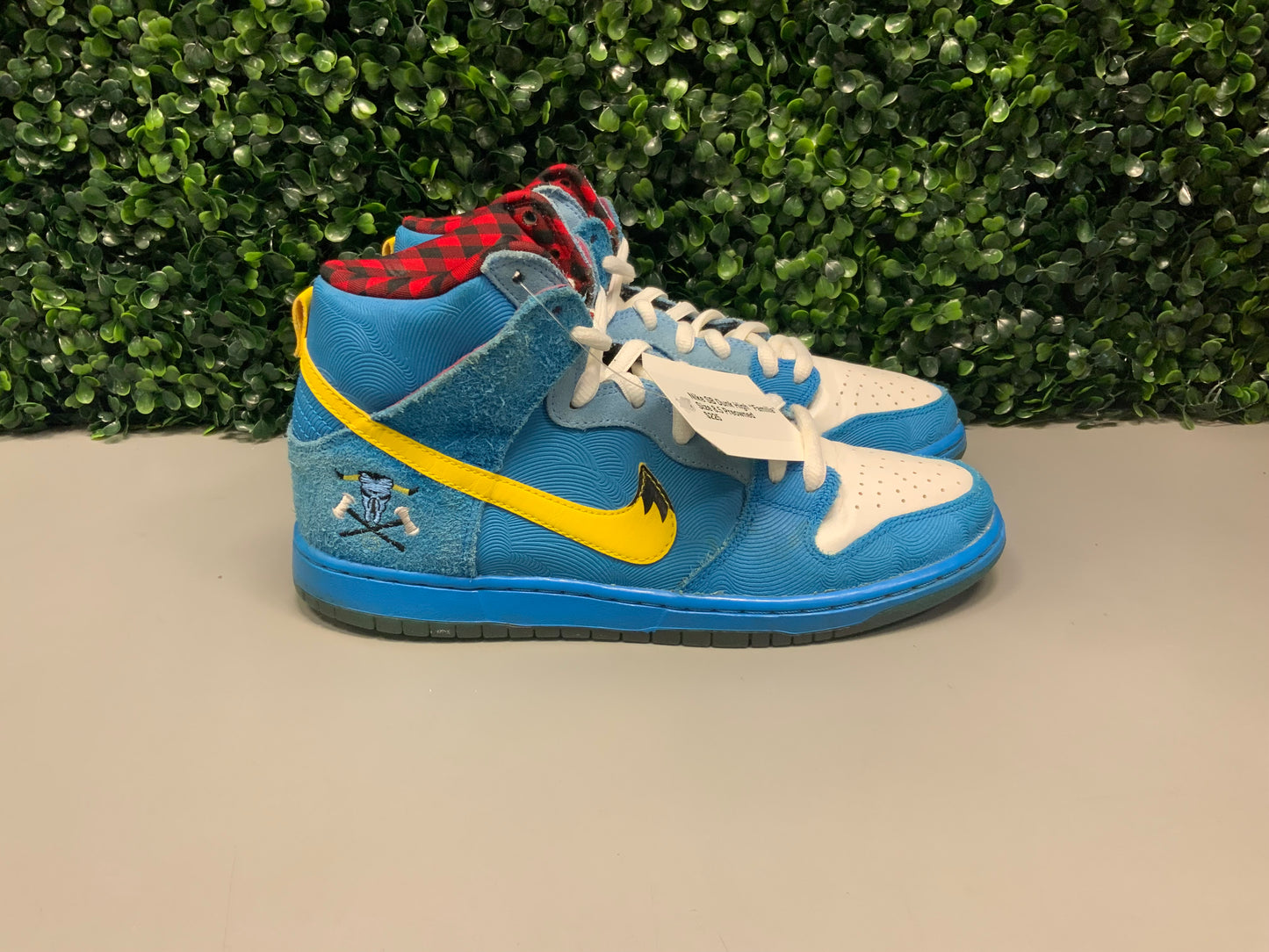 Nike SB Dunk High “Familia Blue Ox” Size 8.5 Preowned