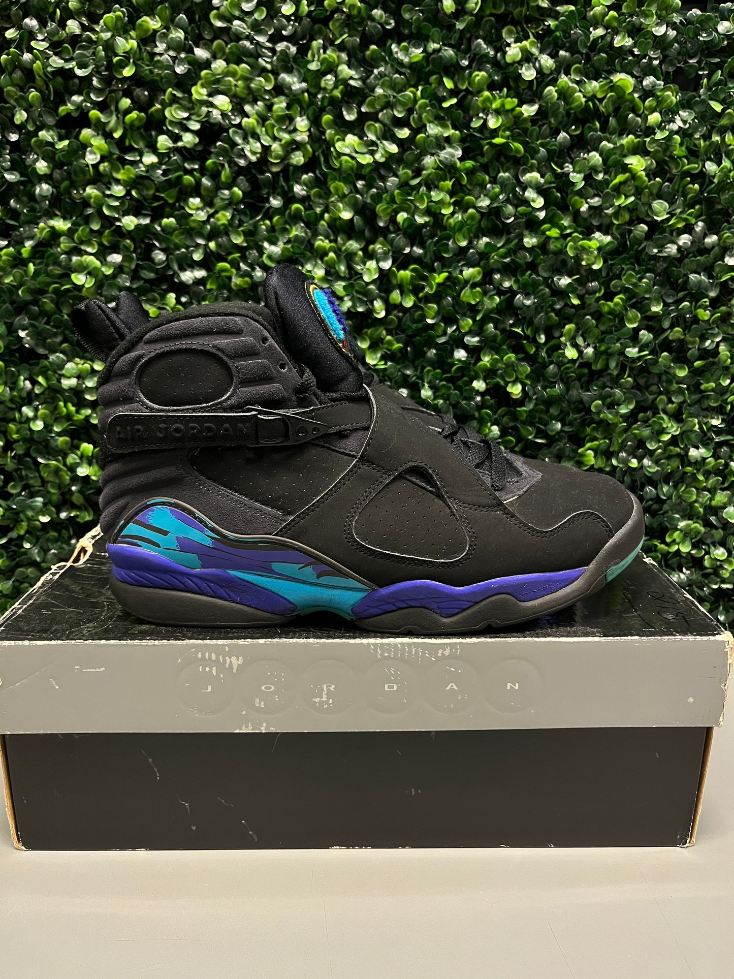 Jordan 8 "Aqua" Size 10.5 Preowned