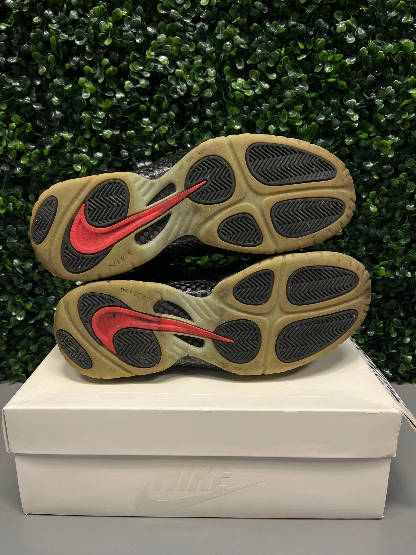 Nike Air Foamposite Pro "Yeezy" Size 11.5 Preowned