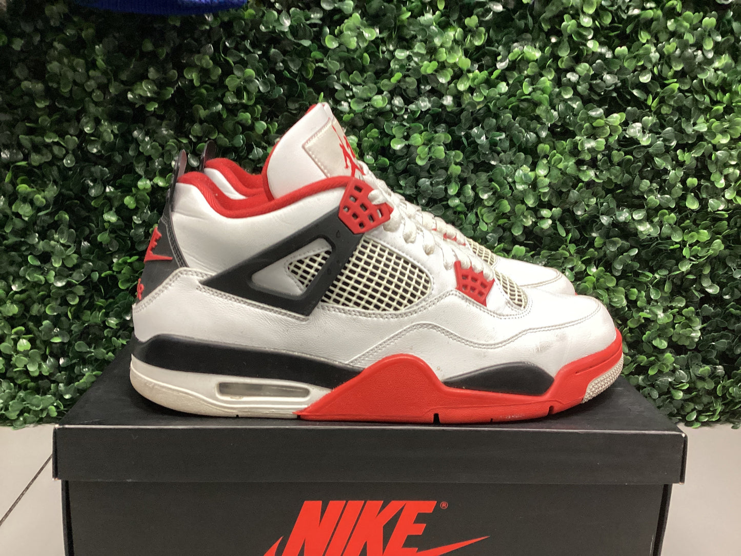 Jordan 4 “Fire Red” Size 12 Preowned