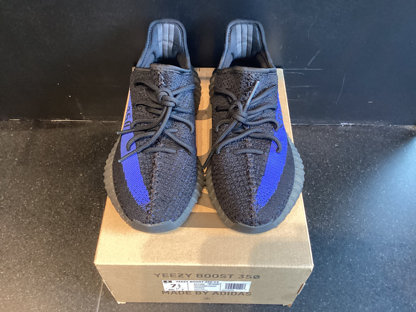 Yeezy 350 “Dazzling Blue” Preowned size 7.5