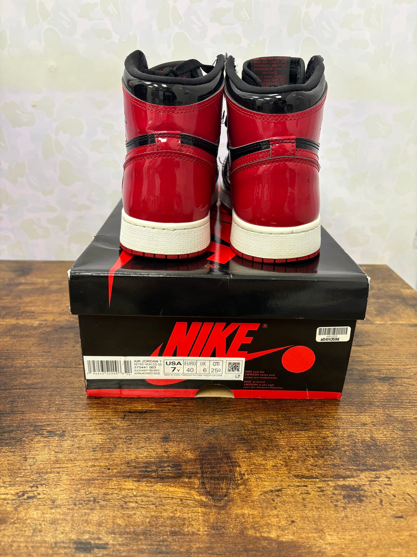 Jordan 1 “Patent Bred” Preowned Size 7Y
