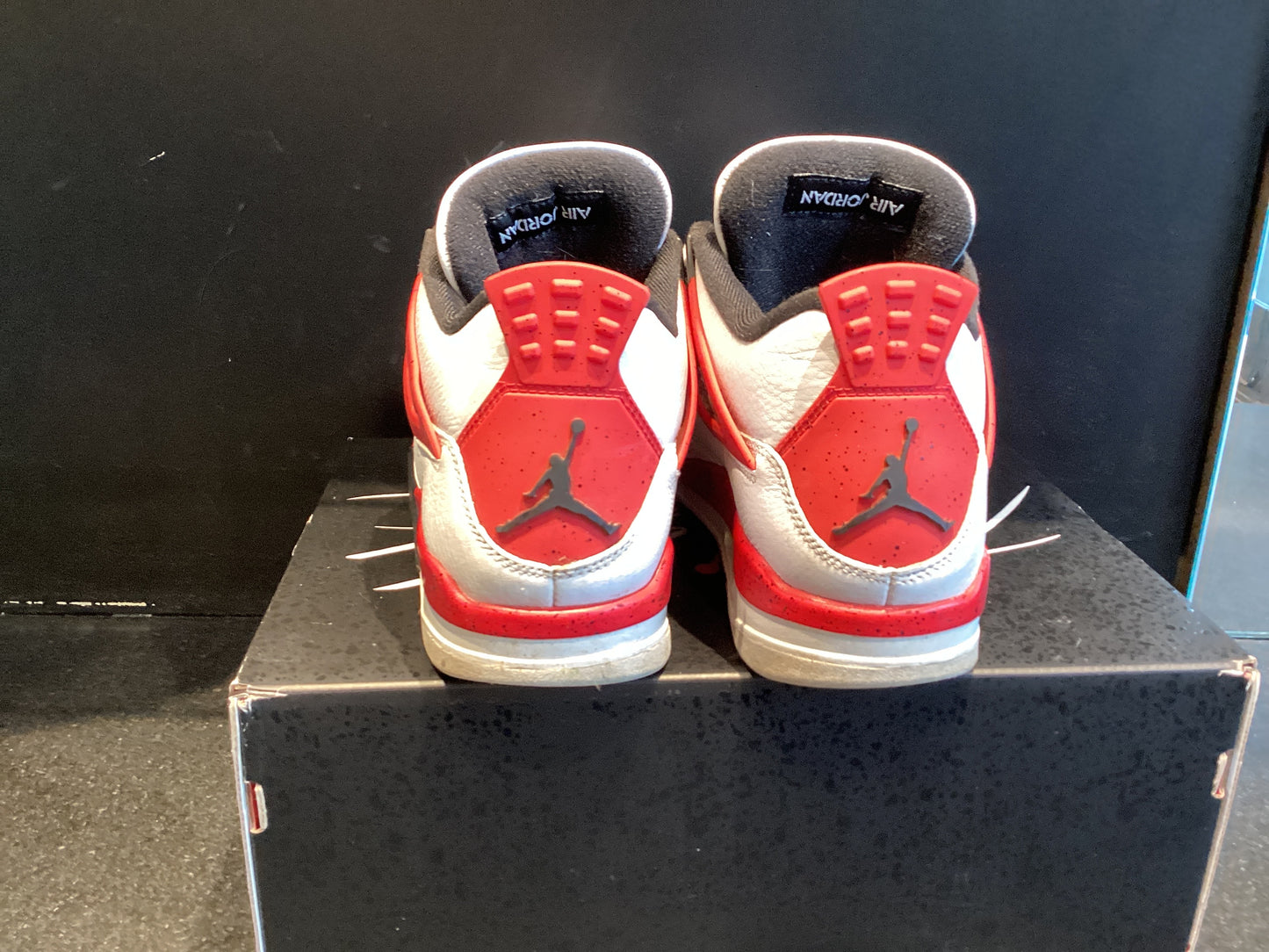 Jordan 4 “Red Cement” Pre Owned Size 10.5