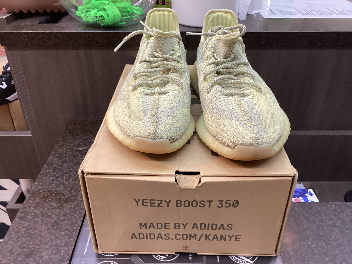 YEEZY 350 “ANTLIA” Pre Owned Size 9