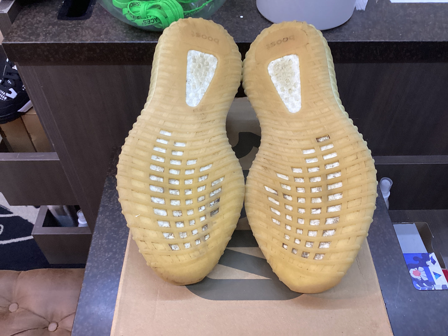 YEEZY 350 “ANTLIA” Pre Owned Size 9