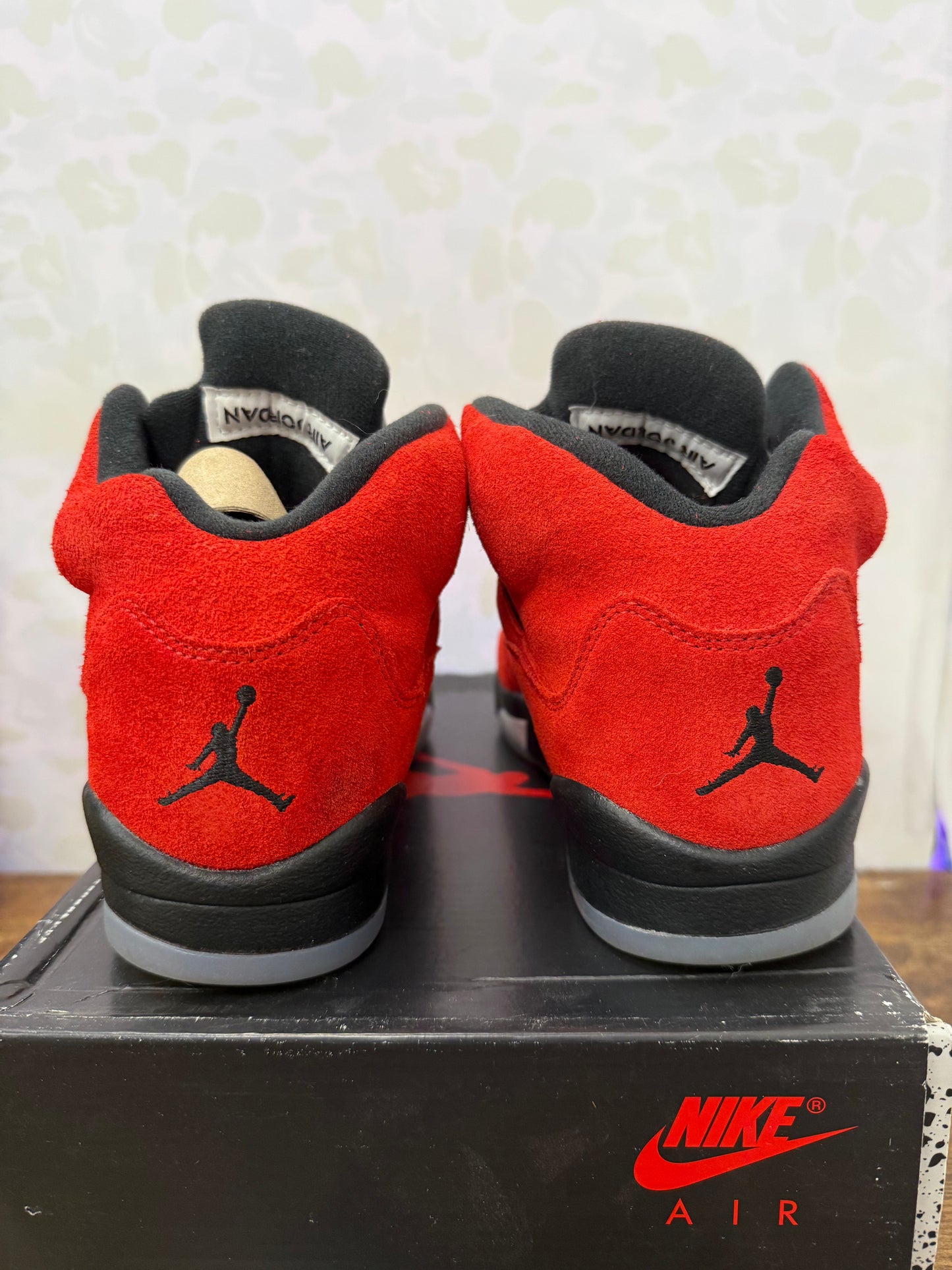 Jordan 5 “Raging Bull” Size 5.5 Preowned