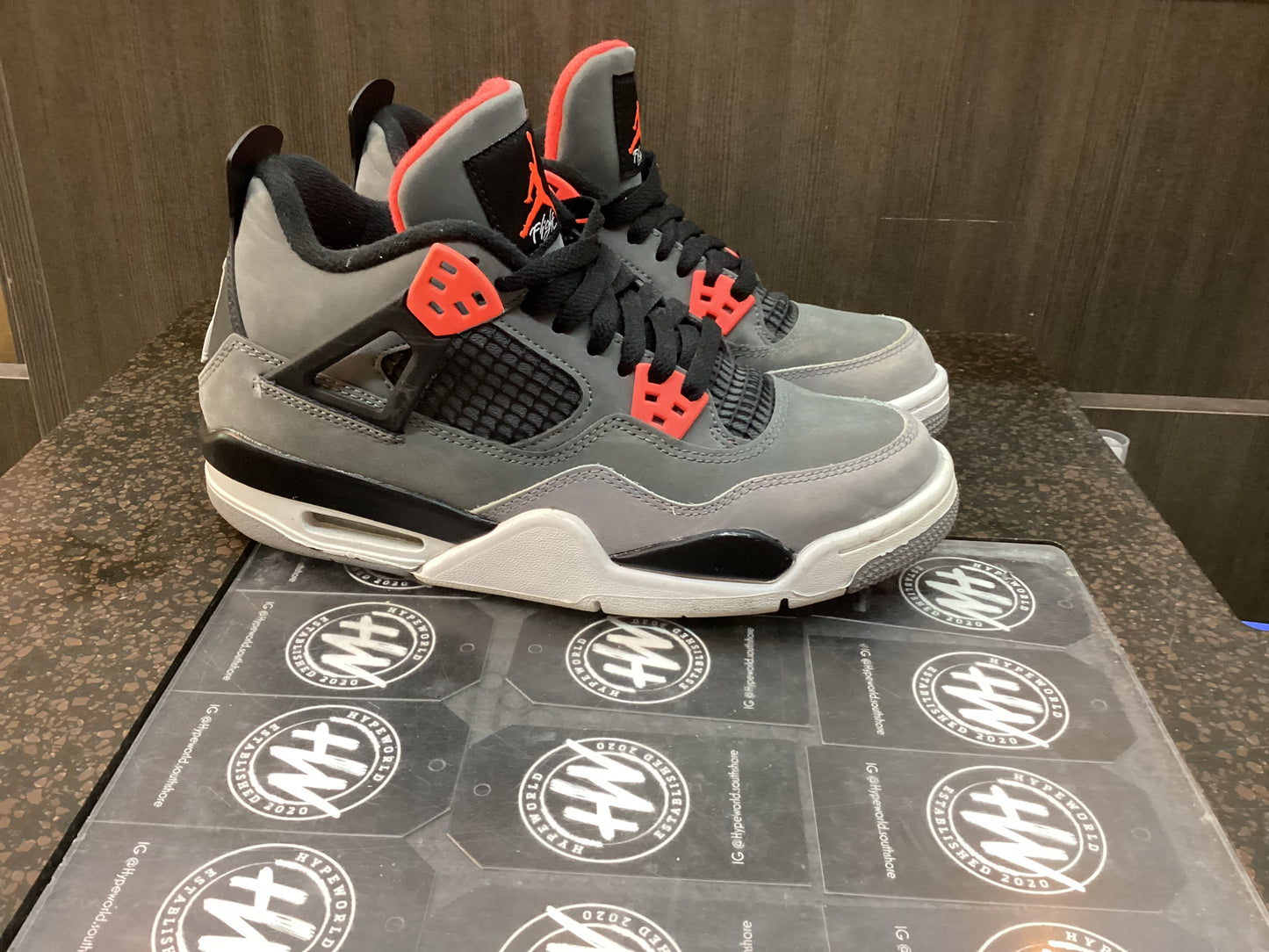 JORDAN 4 “INFARED” Pre Owned Size 5.5 NO BOX