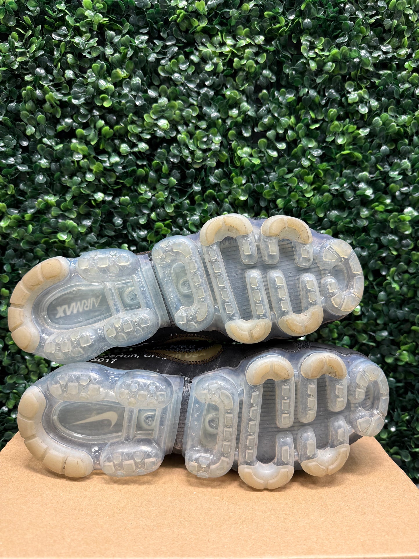 Nike Air VaporMax X Off-White "Black" Size 11 Preowned