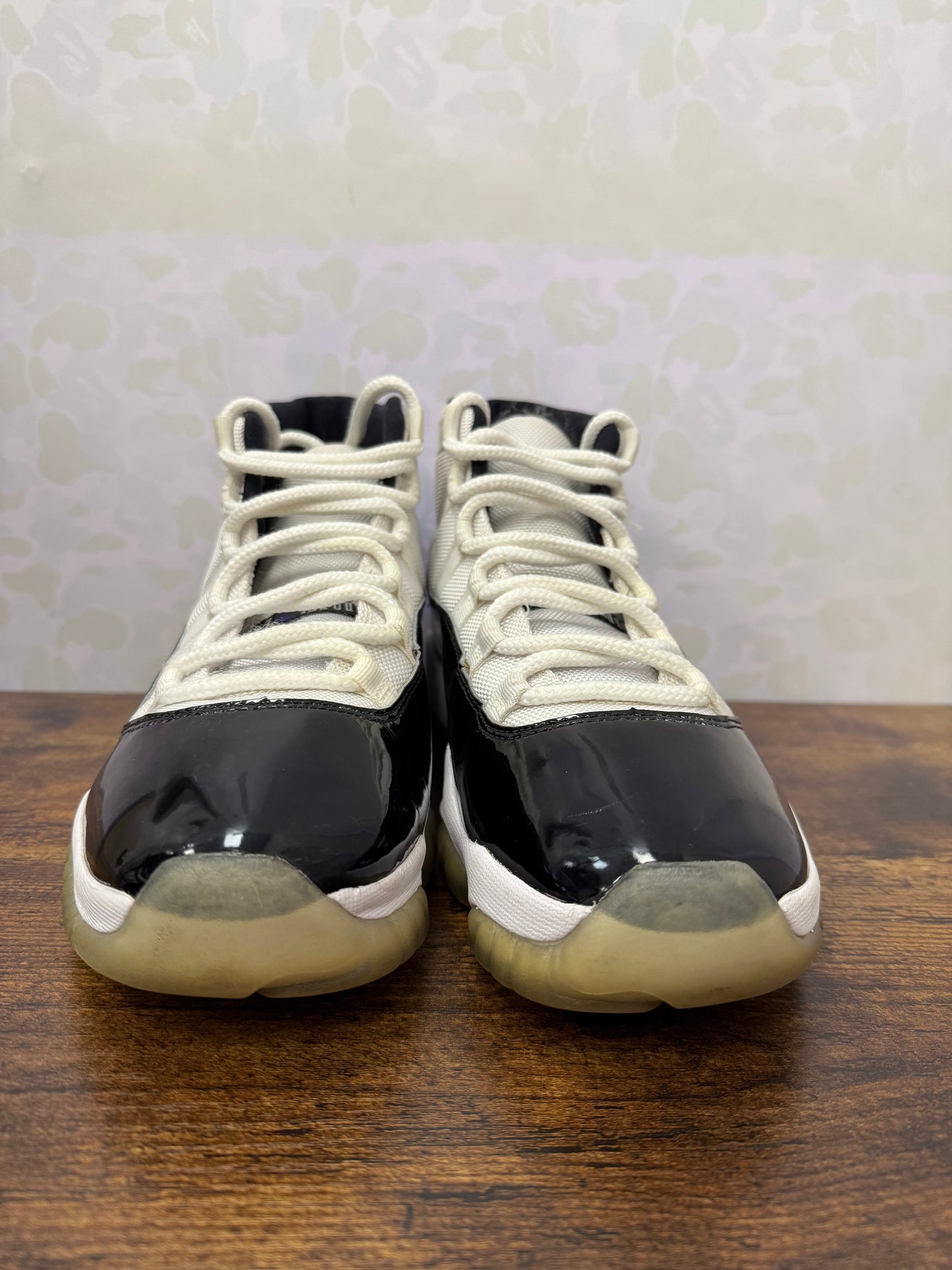 Jordan 11 “Concord” Size 9.5 Preowned