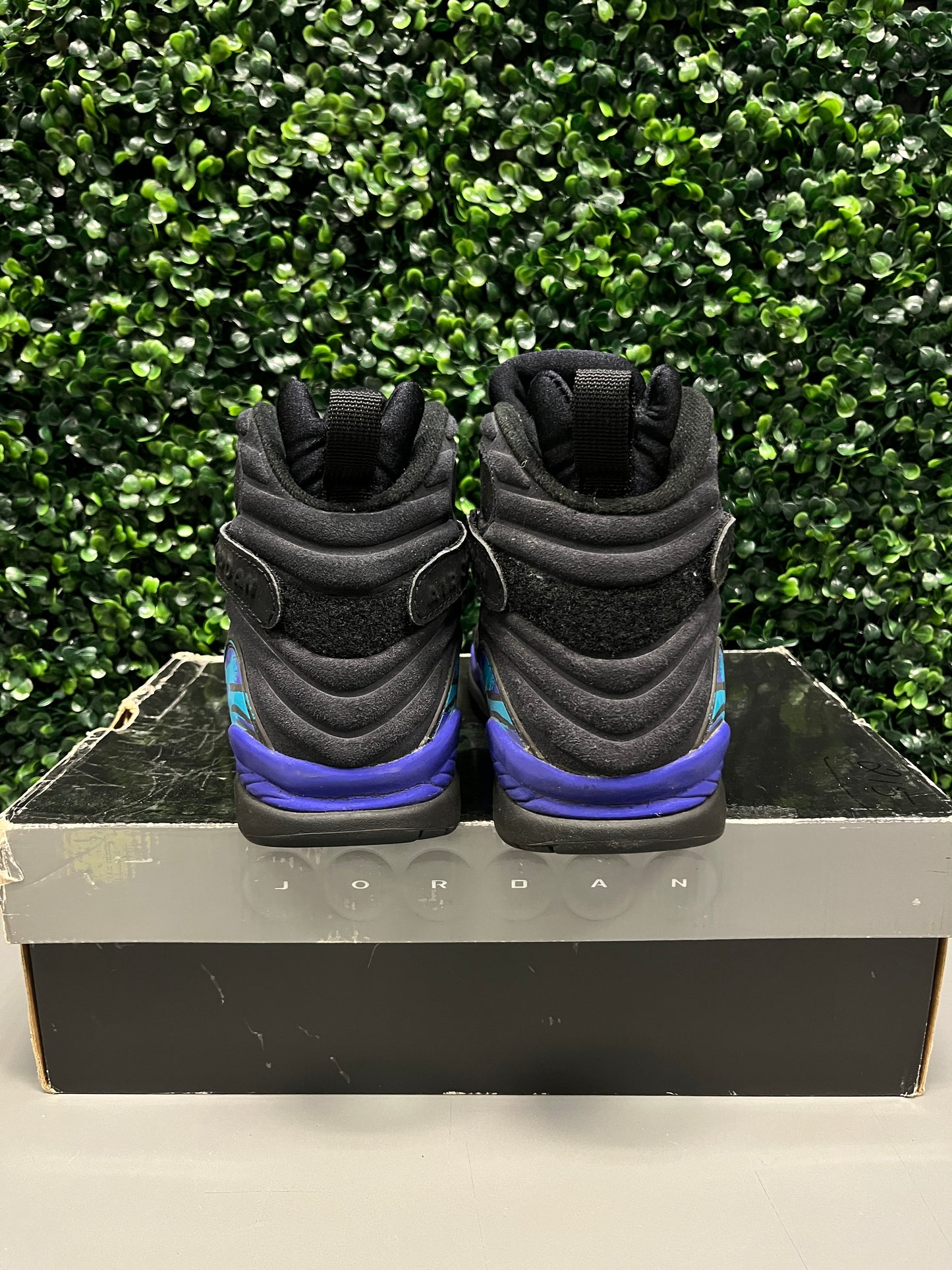 Jordan 8 "Aqua" Size 10.5 Preowned