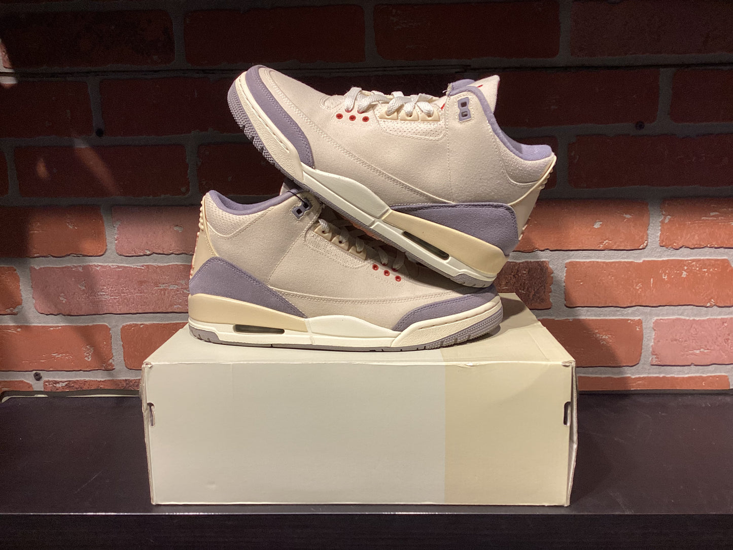 Jordan 3 “Muslin” Size 9 Preowned