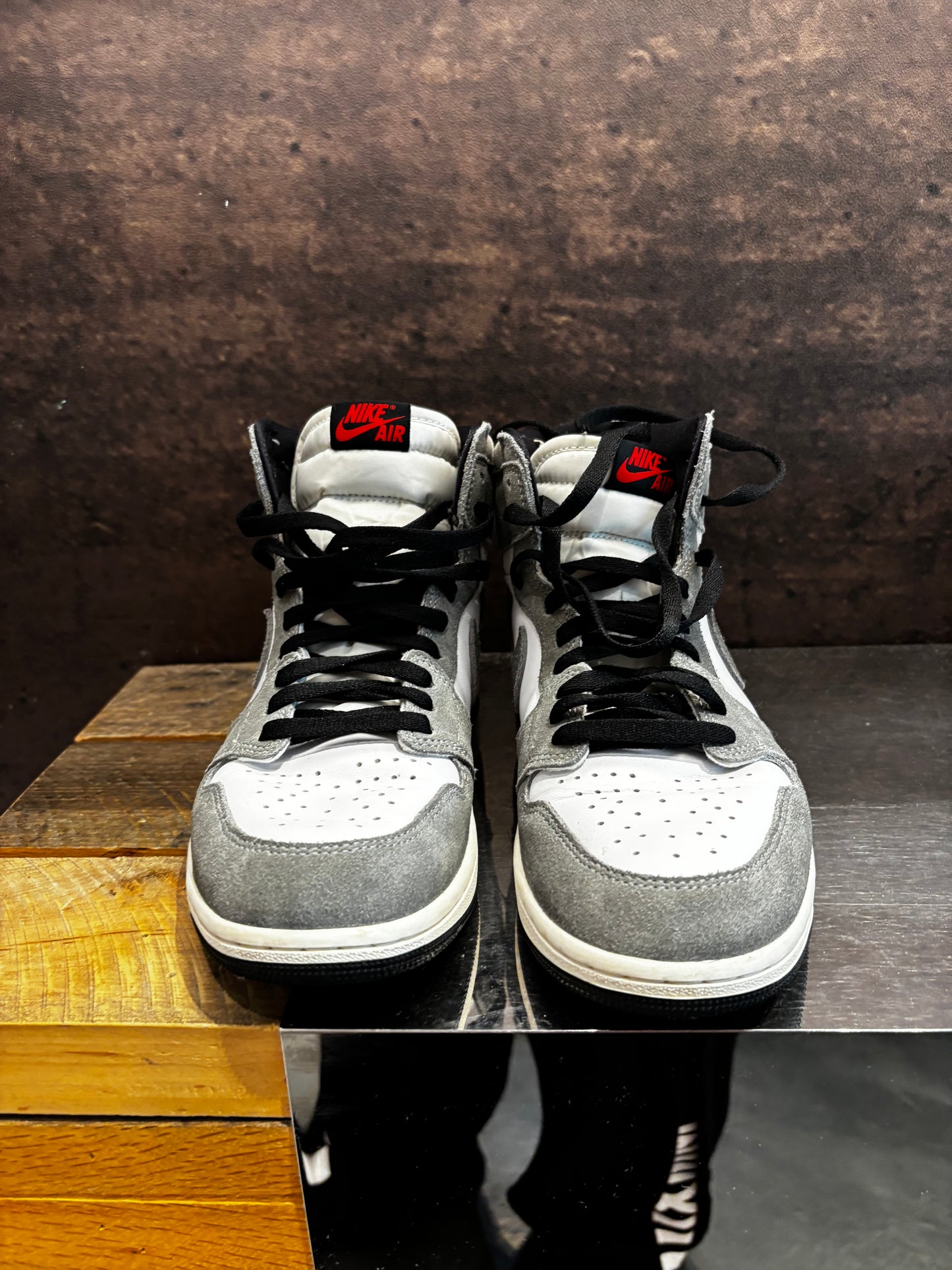 Jordan 1 "Black Denim Washed" Size 9.5 Preowned