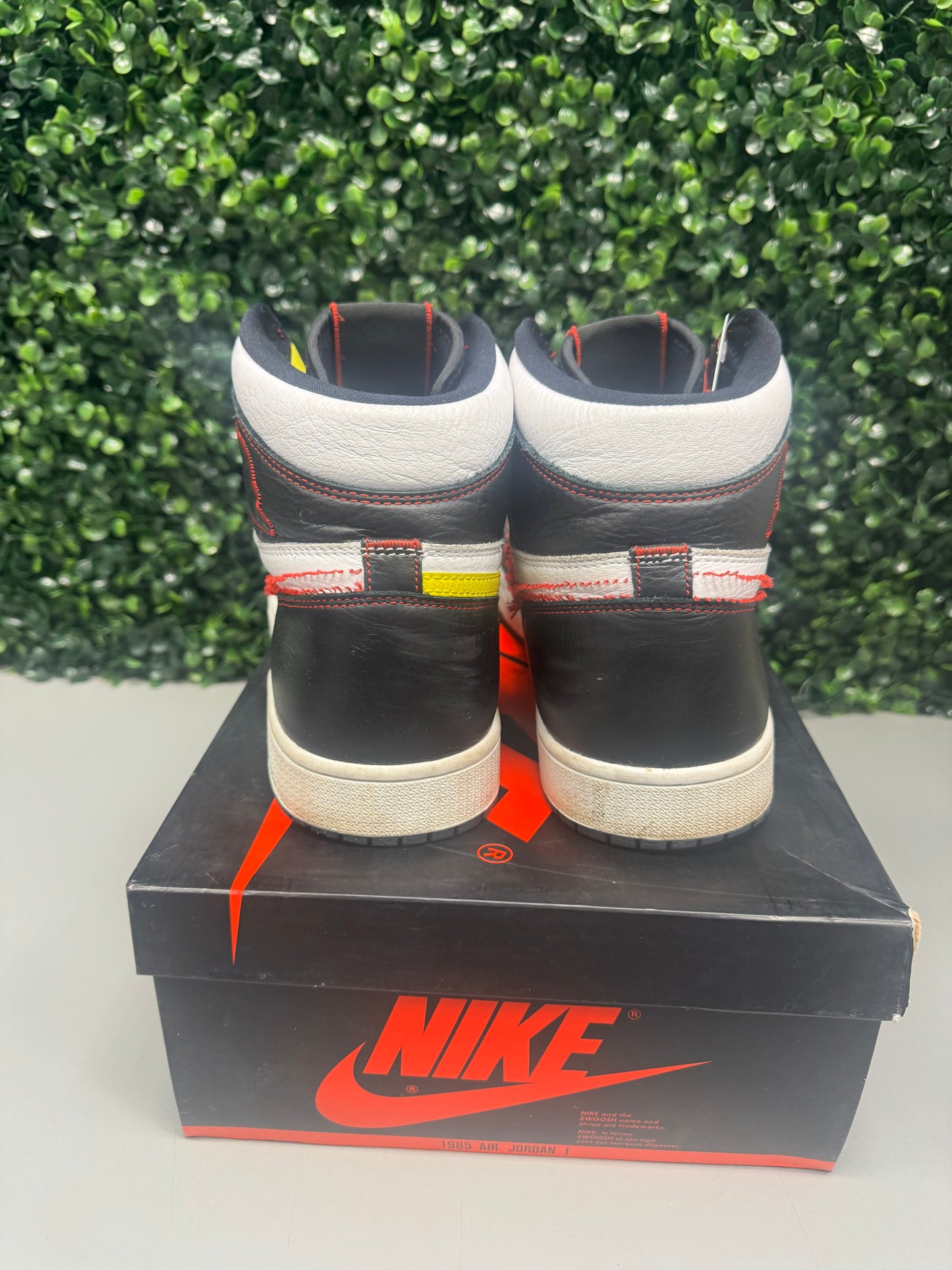 Jordan 1 High "Defiant" Size 12 Preowned