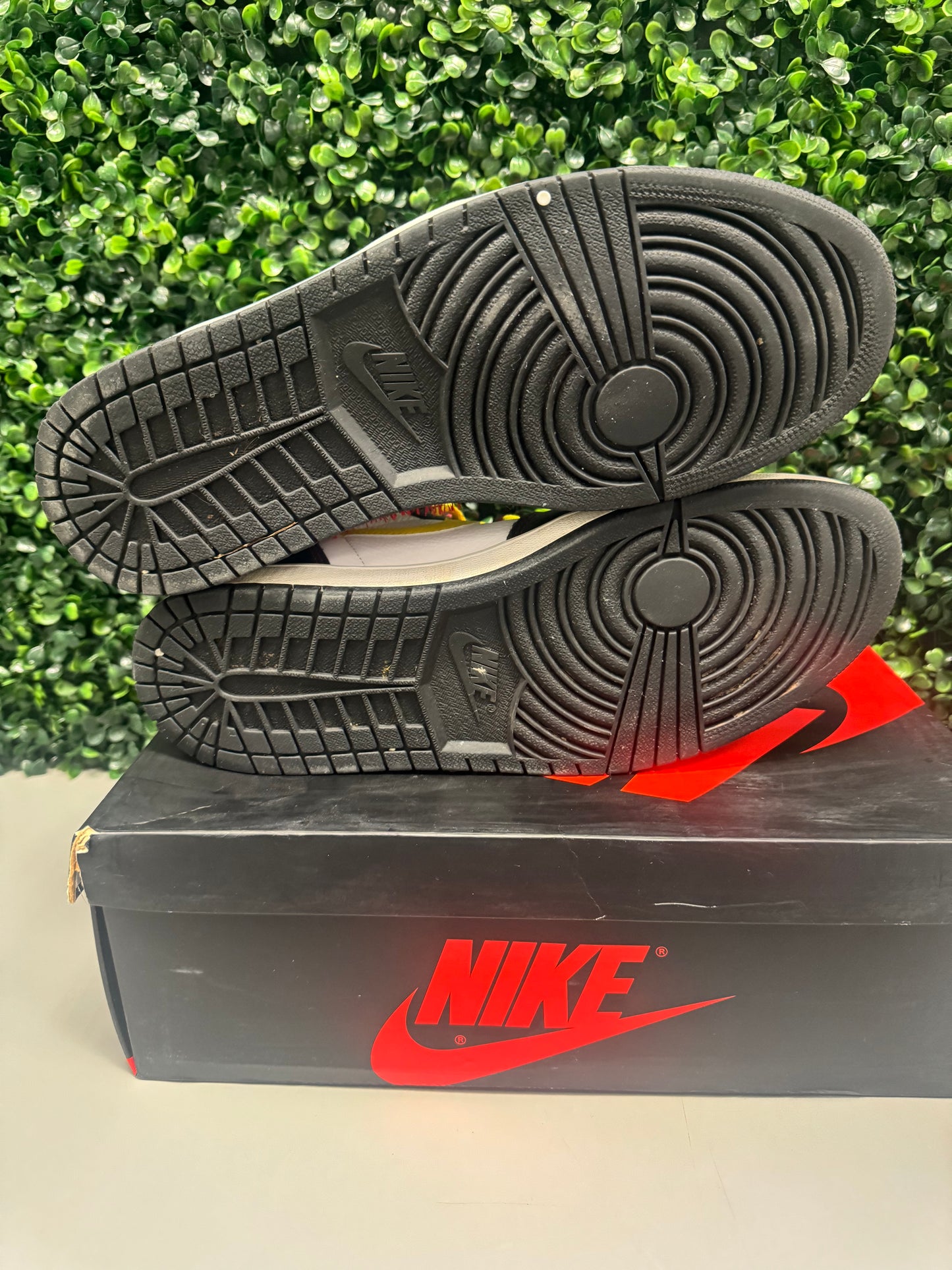 Jordan 1 High "Defiant" Size 12 Preowned