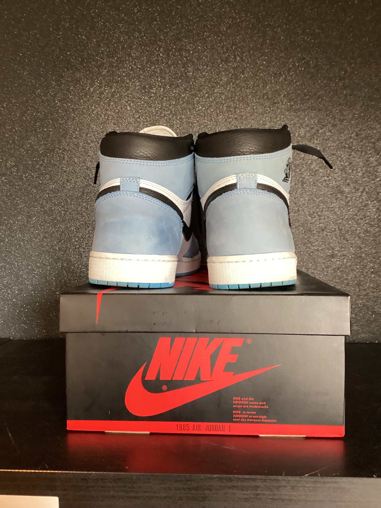 Jordan 1 Retro University Size 12 Preowned