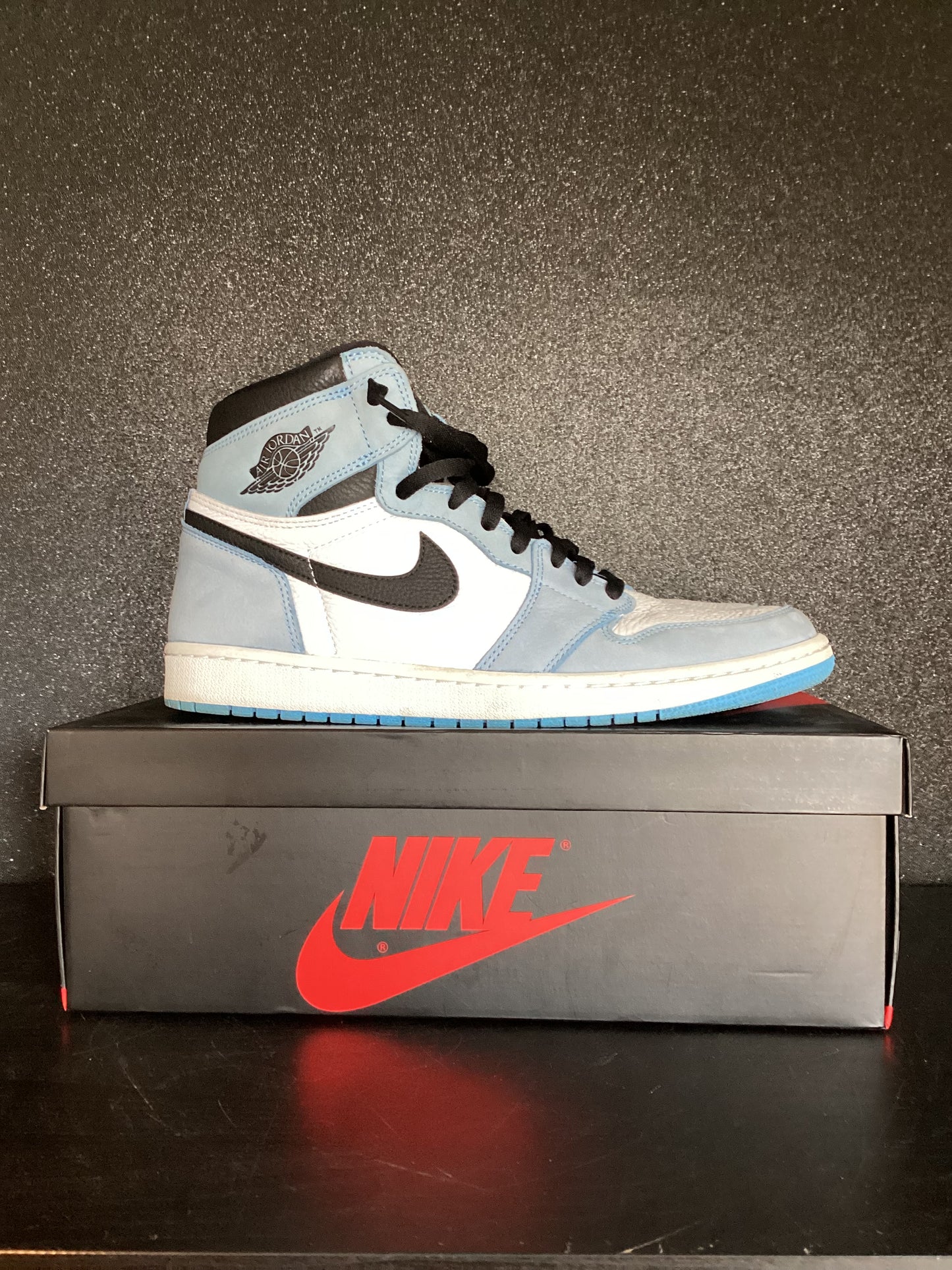 Jordan 1 Retro University Size 12 Preowned