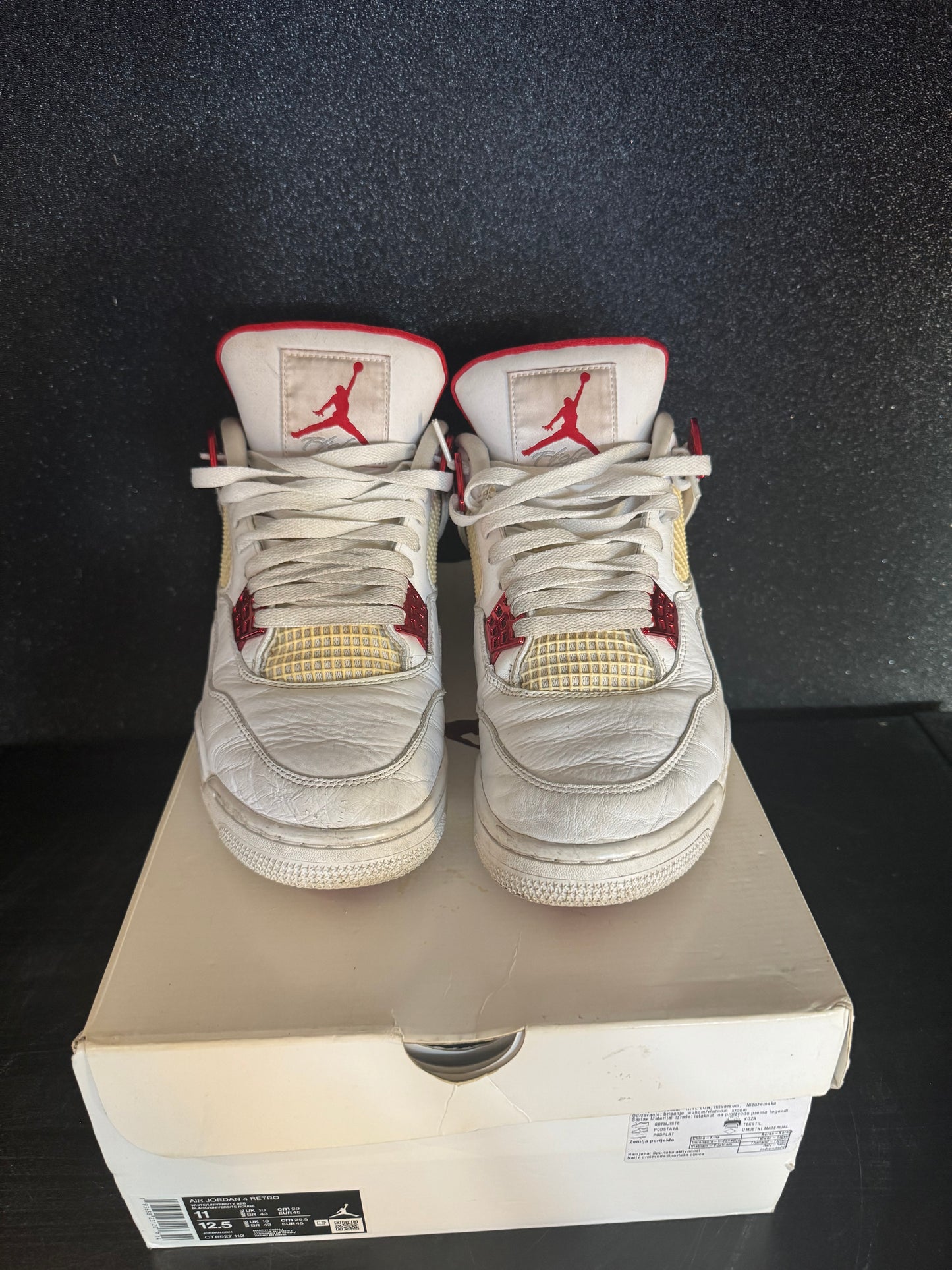 Jordan 4 'Metallic Red' Size 11 Preowned with box