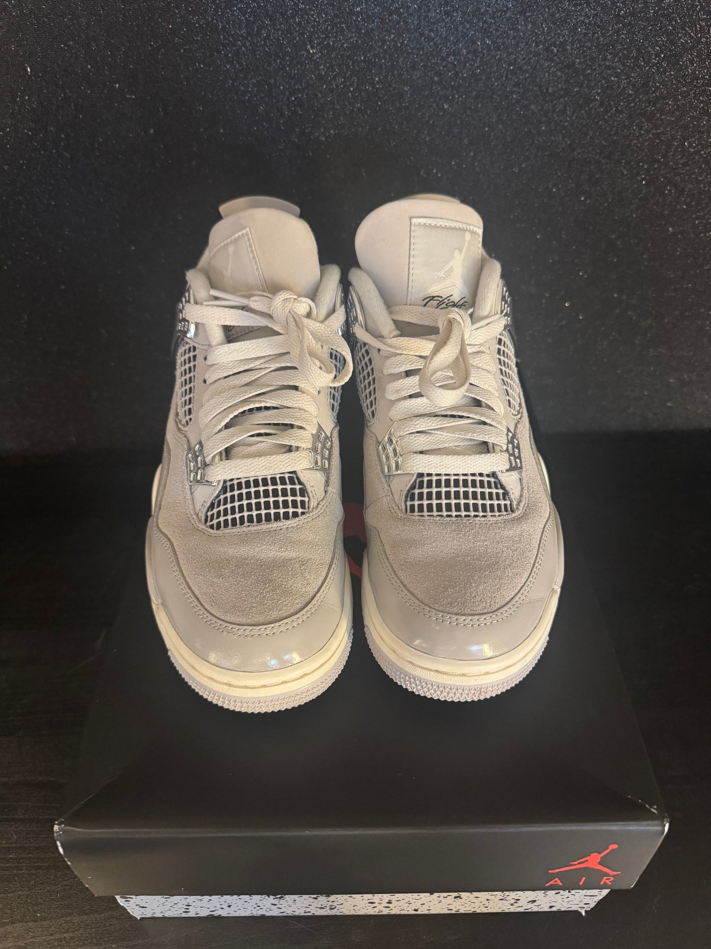 Jordan 4 'Frozen Moments' Size 7 Preowned with box