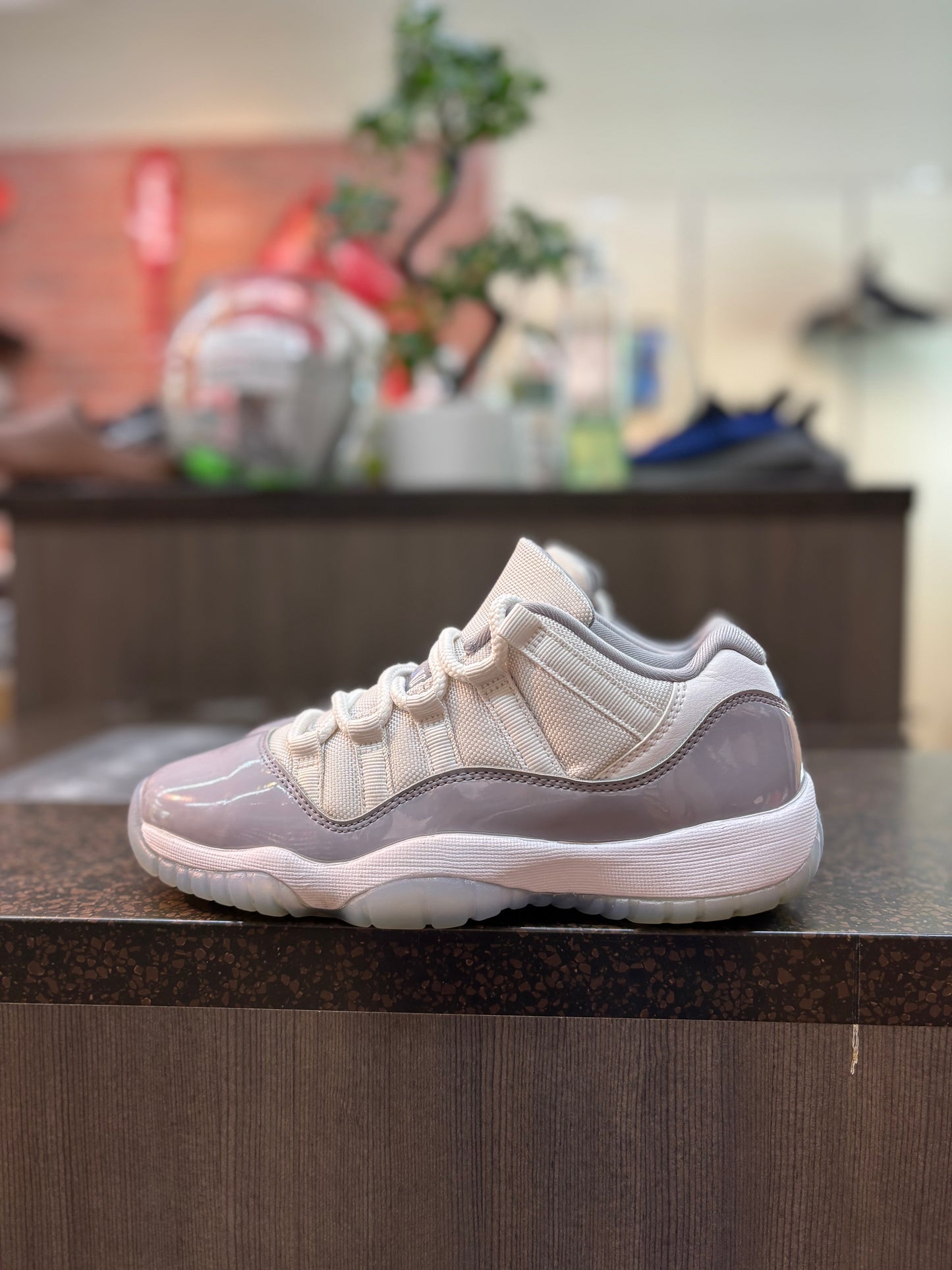 Jordan 11 "Cement Grey" Size 5Y Pre Owned *No Box*
