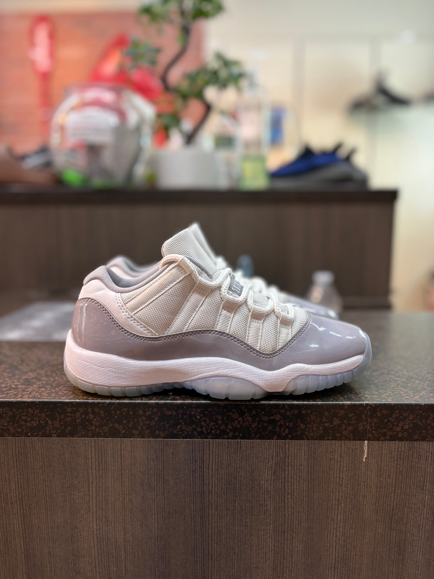 Jordan 11 "Cement Grey" Size 5Y Pre Owned *No Box*