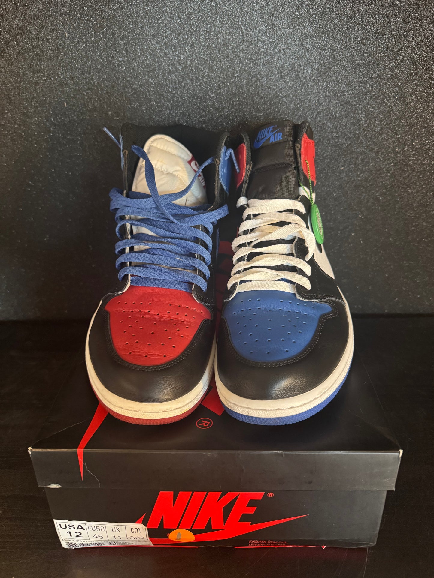 Jordan 1 'Top 3' Size 12 Preowned with box