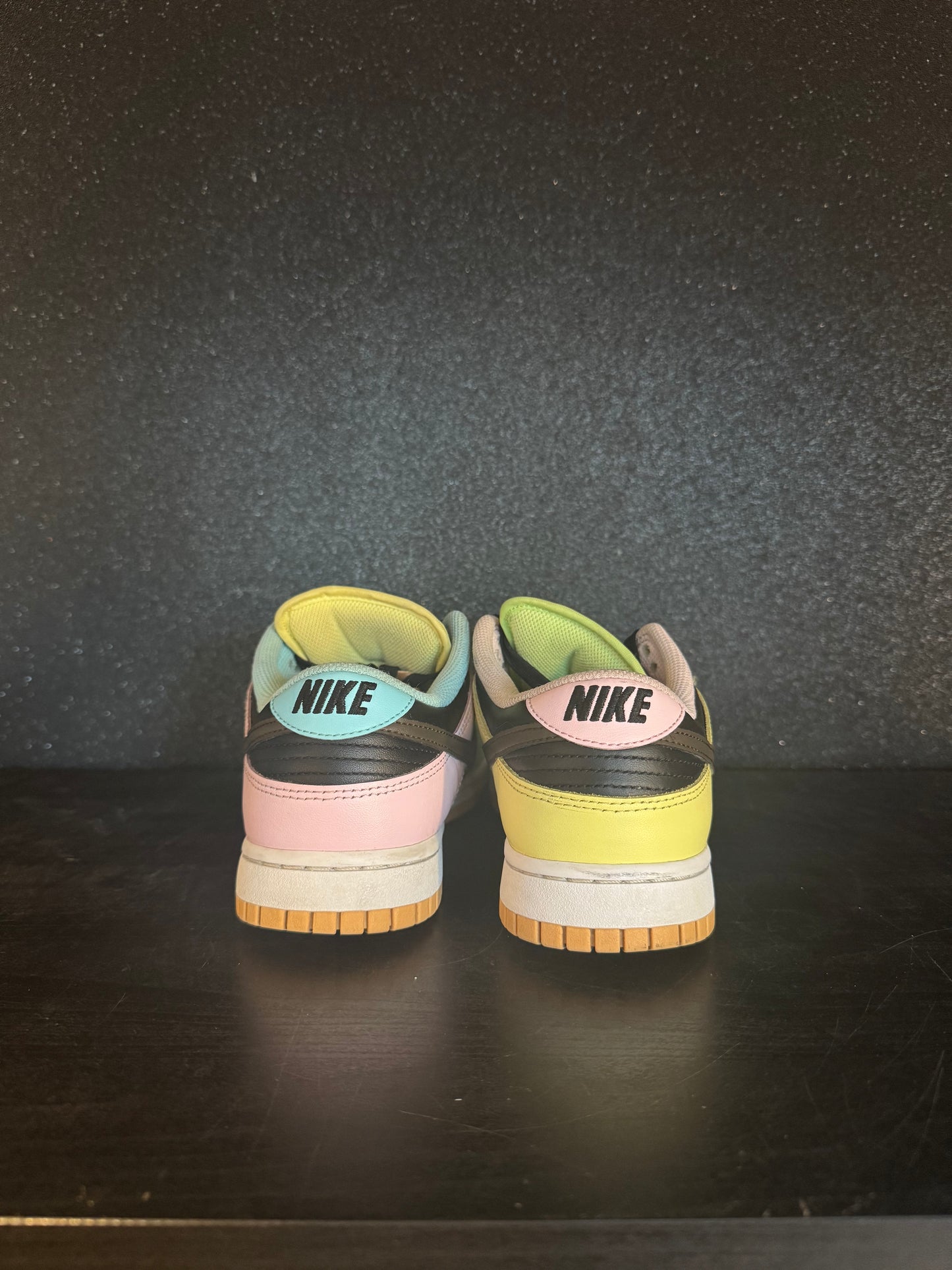 Nike SB Dunk 'FREE .99' Size 8 Preowned with no box