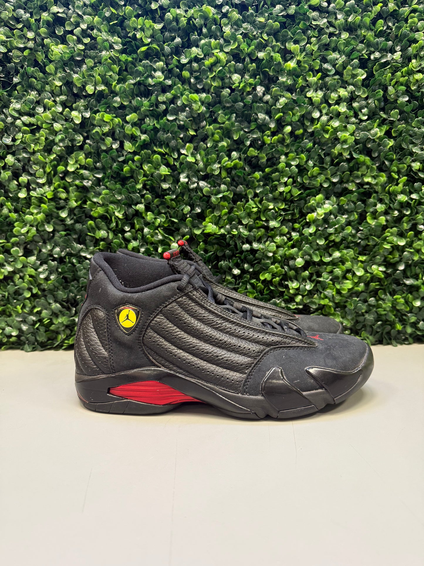 Jordan 14 "Last Shot" Size 10 Preowned