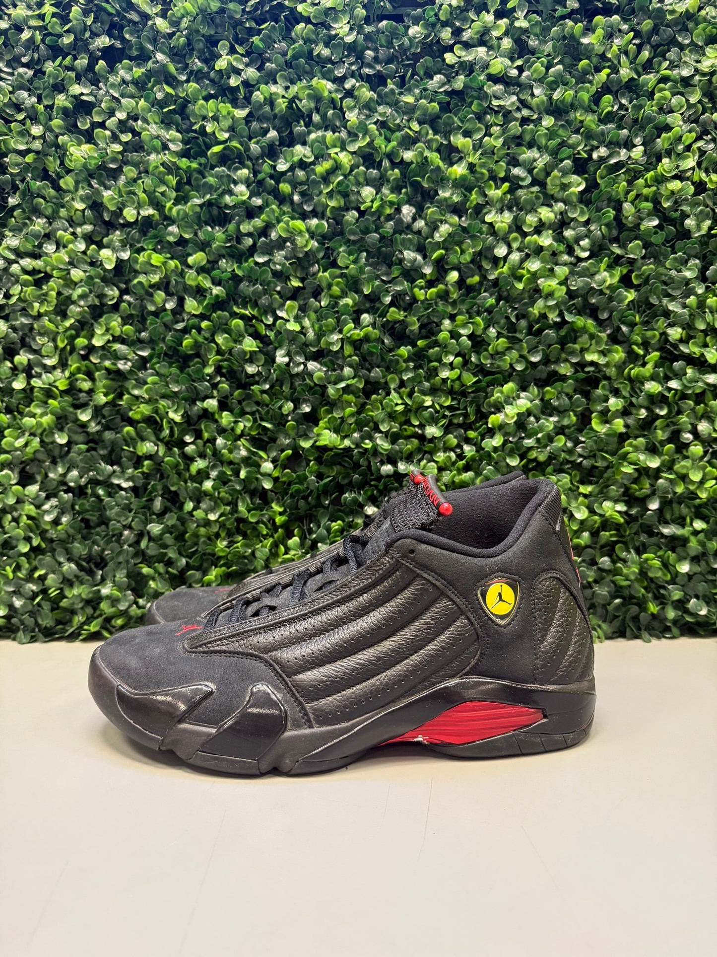 Jordan 14 "Last Shot" Size 10 Preowned