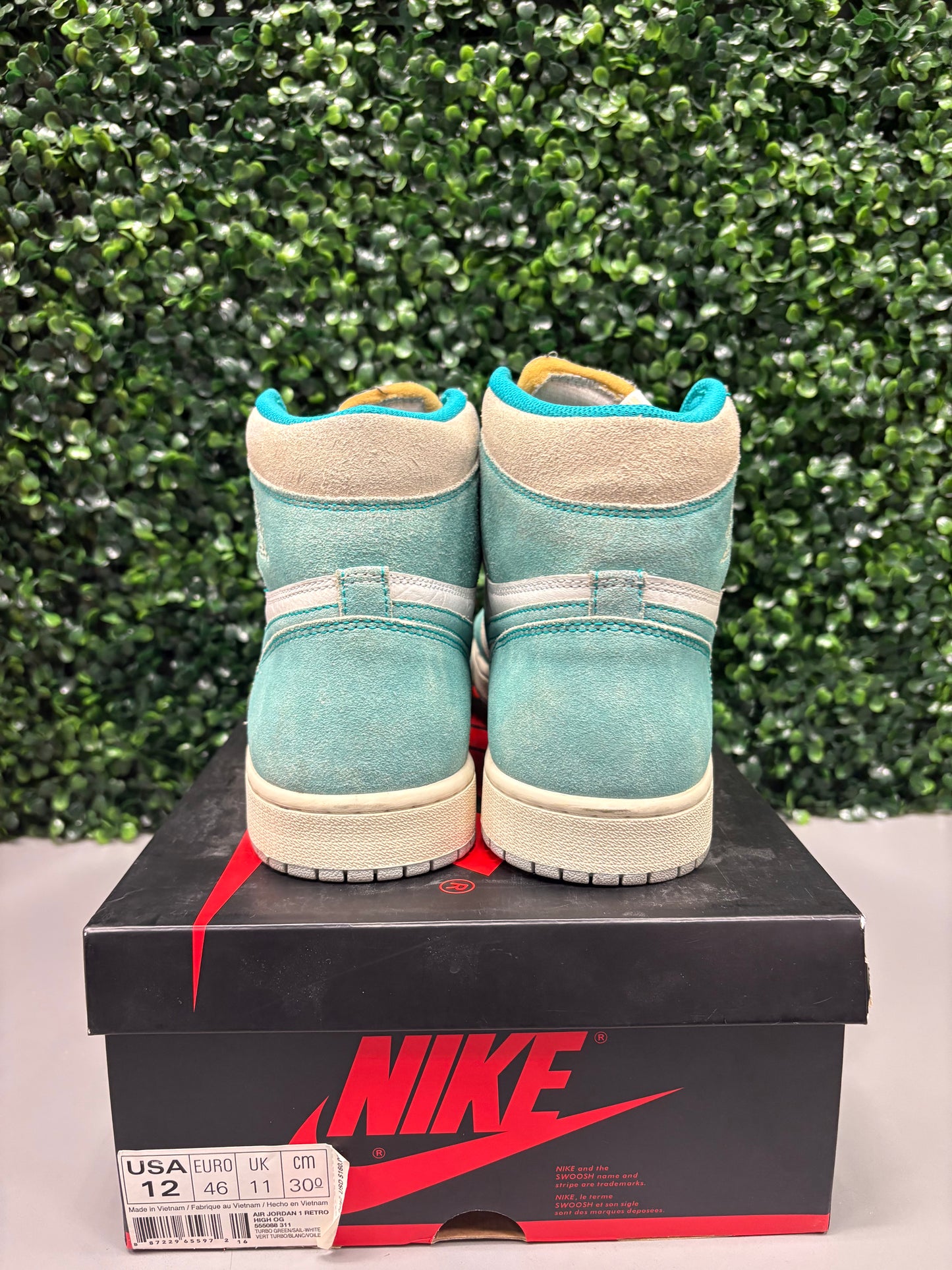 Jordan 1 "Turbo Green" Size 12 Preowned