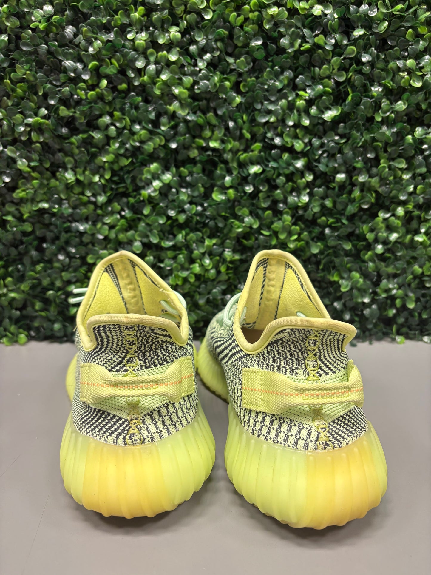Yeezy 350 V2 “Yeezreel” Size 11 Preowned