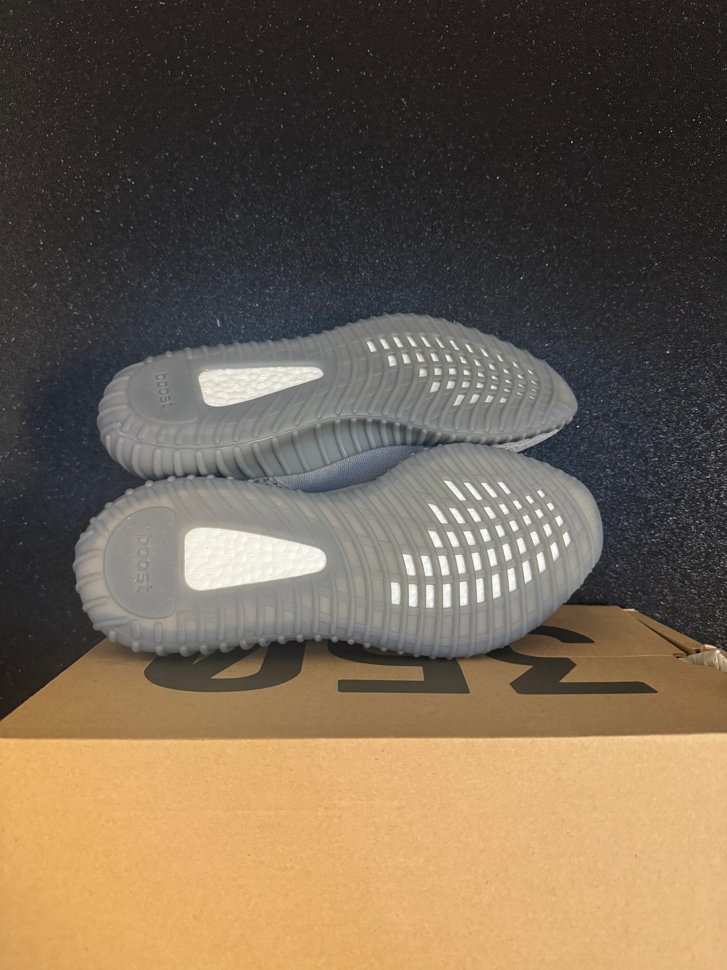 Yeezy 350 Steel Grey Size 12.5 New with Box