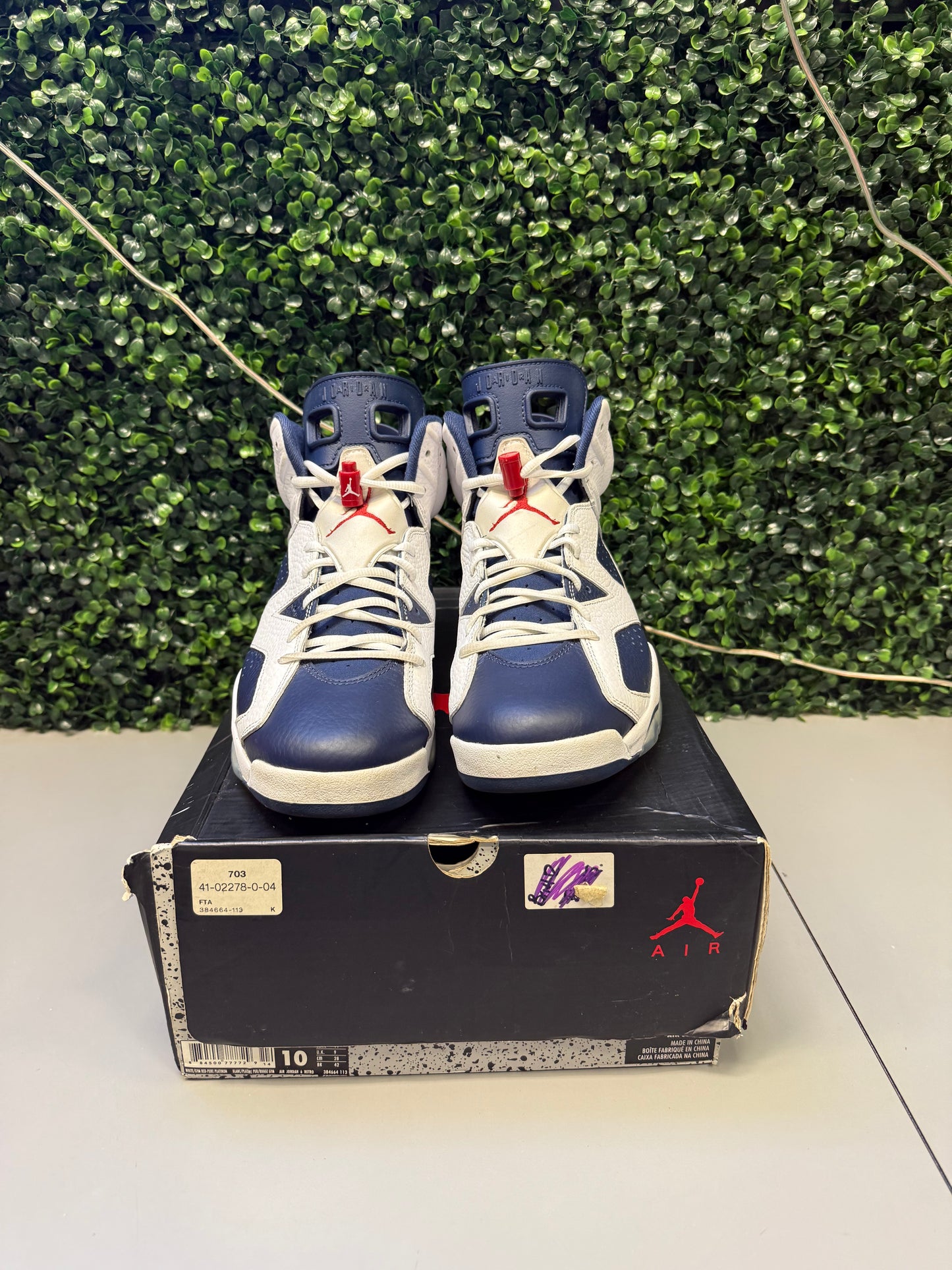 Jordan 6 "Olympic" Size 10 Preowned