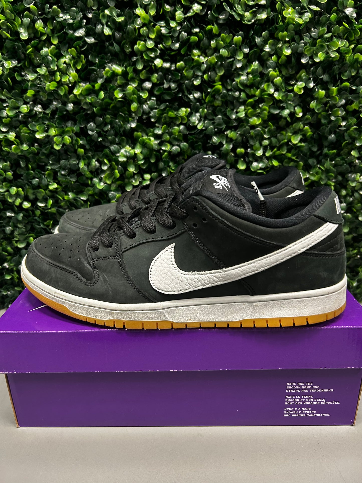 Dunk Low "Black Gum" Size 12 Preowned