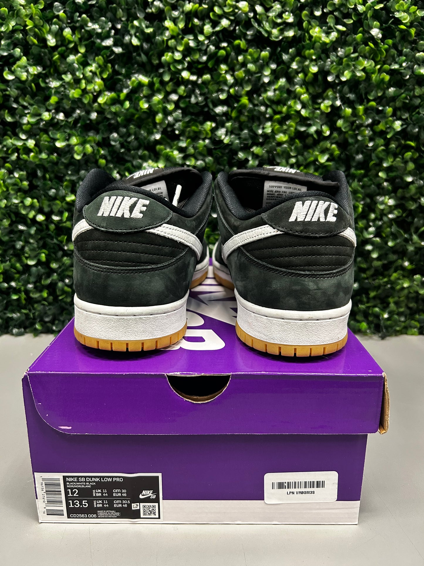 Dunk Low "Black Gum" Size 12 Preowned