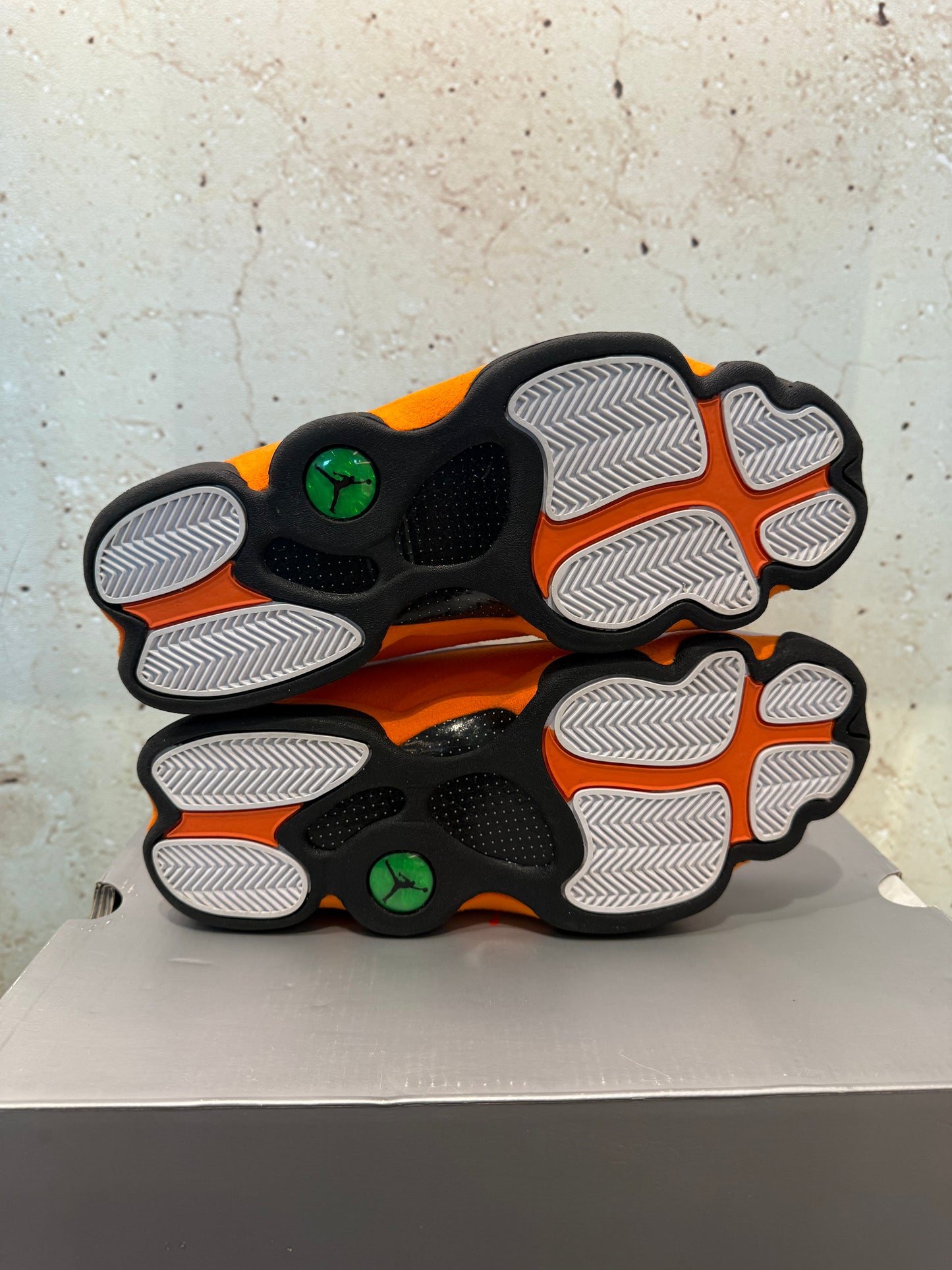 Jordan 13 "Starfish" Size 10.5 Preowned