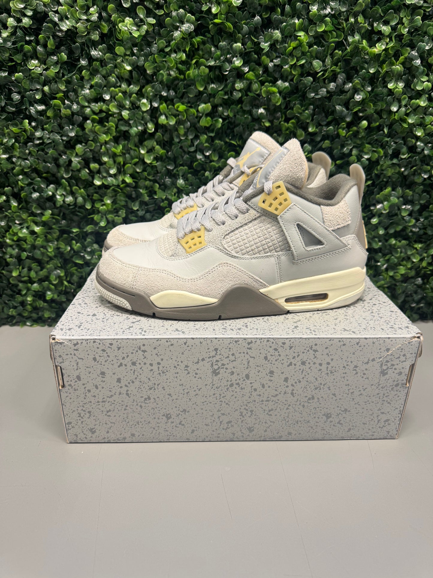 Jordan 4 "Craft" Size 9 Preowned