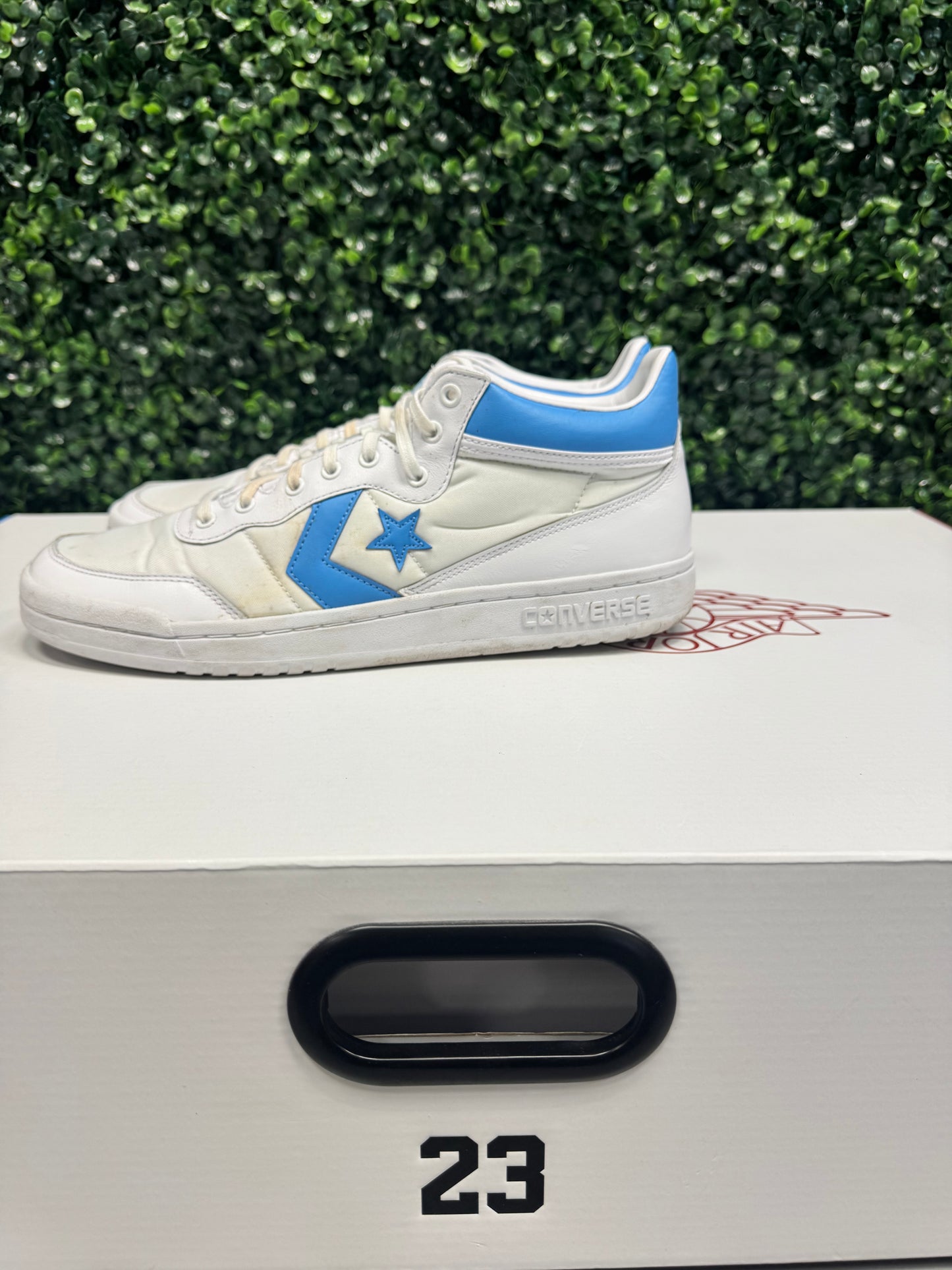 Jordan 2 & Converse Fastbreak Mid "Alumni Pack"