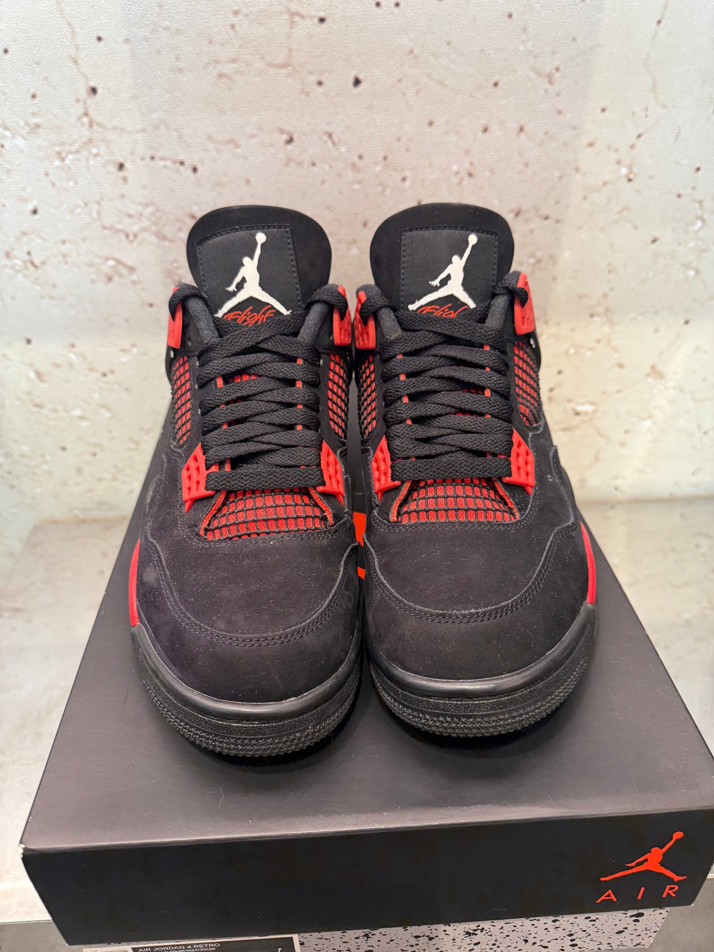 Jordan 4 "Red Thunder" Size 8.5 Preowned