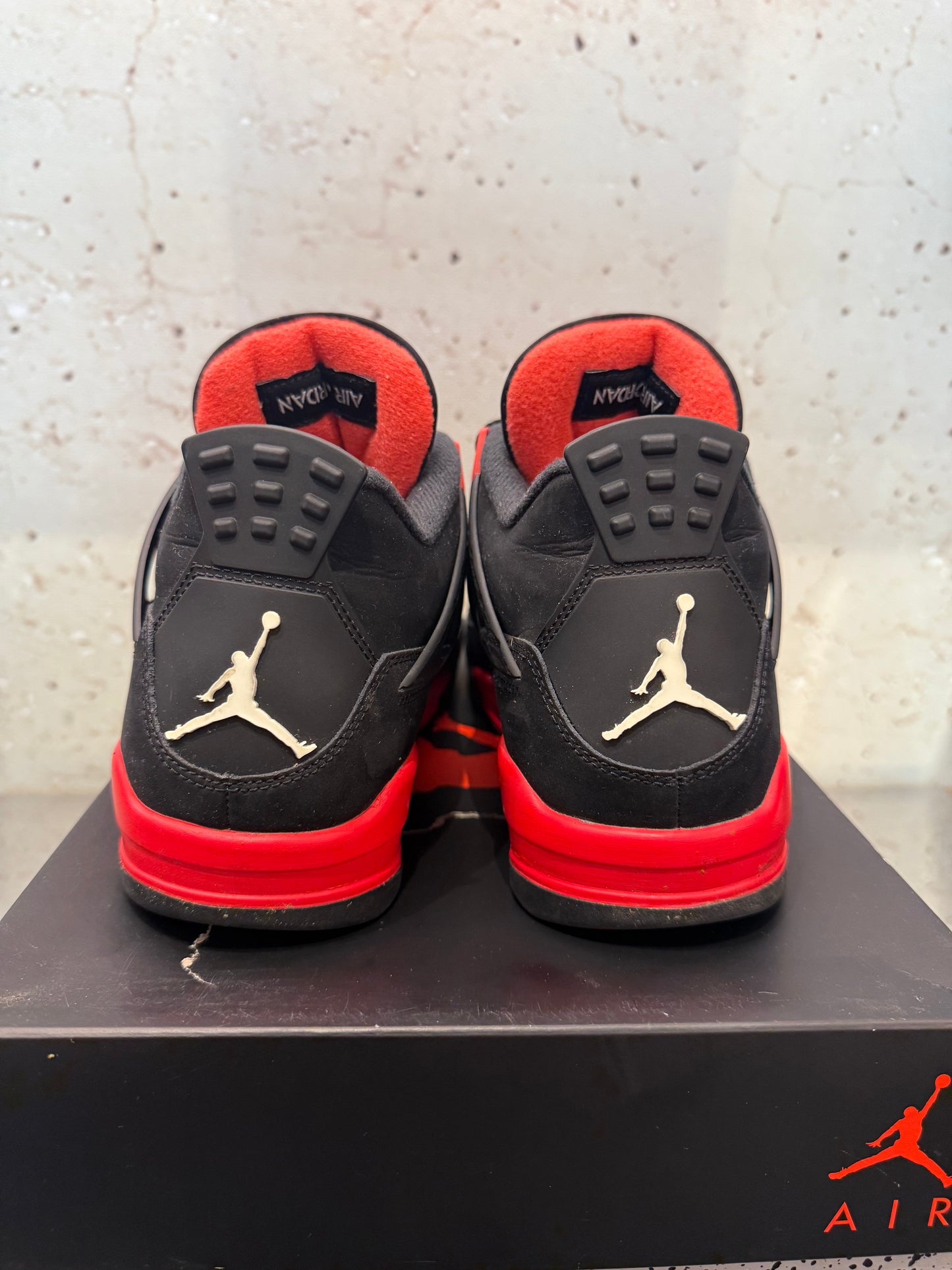 Jordan 4 "Red Thunder" Size 8.5 Preowned