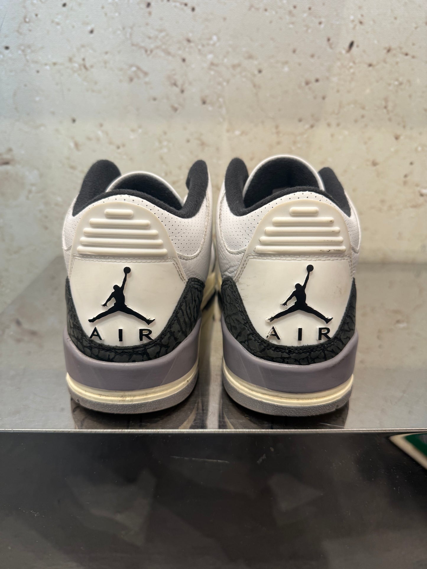 Jordan 3 "Cement Grey" Size 9 Preowned