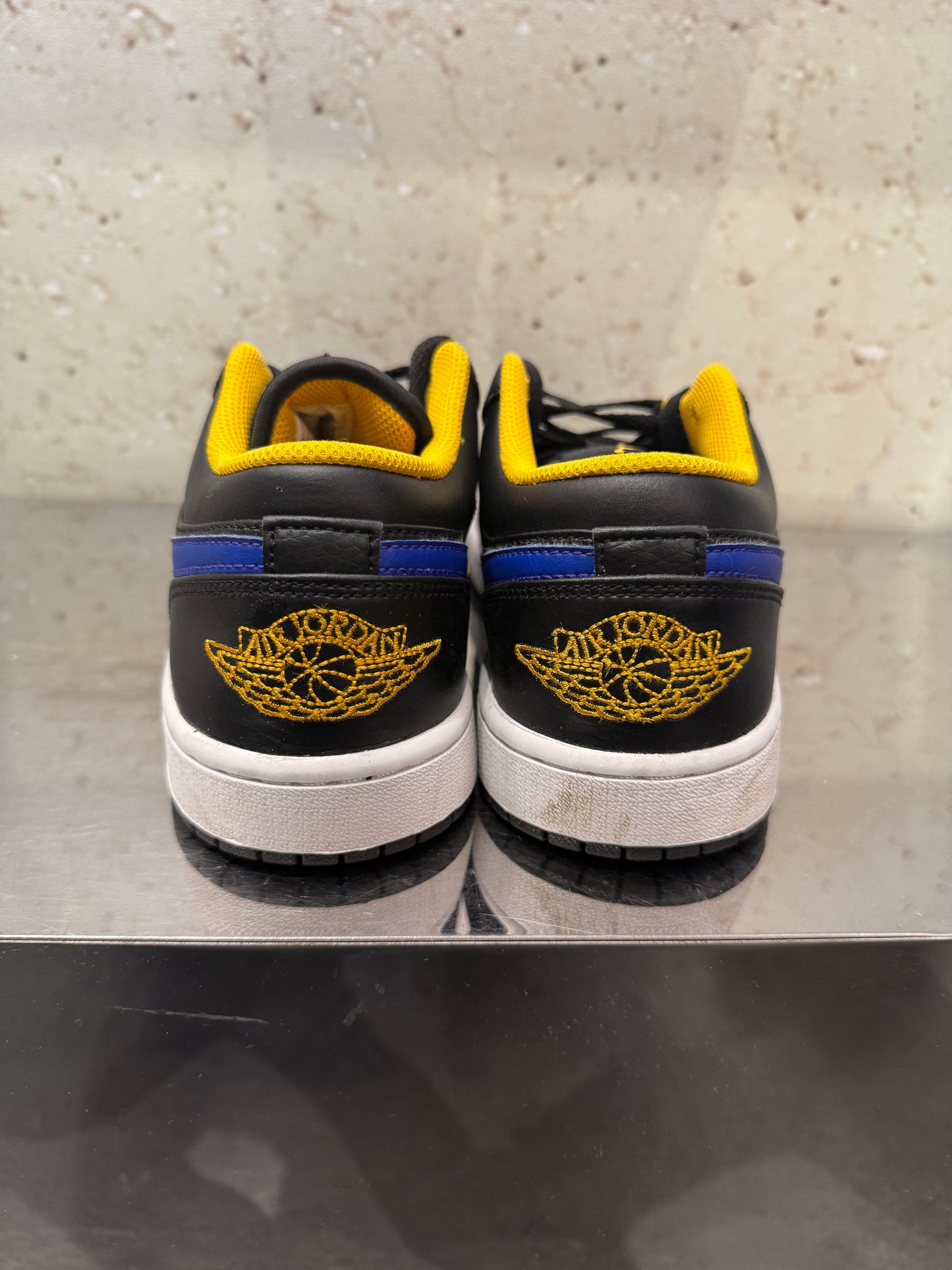 Jordan 1 Low "Dark Concord" Size 8 Preowned
