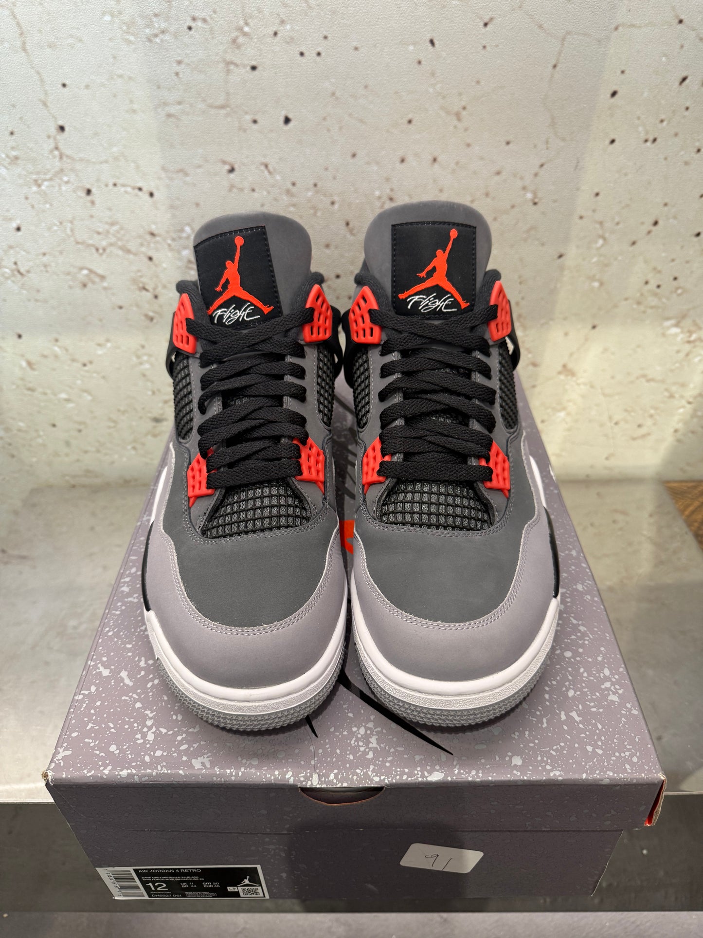 Jordan 4 "Infrared" Size 12 Preowned