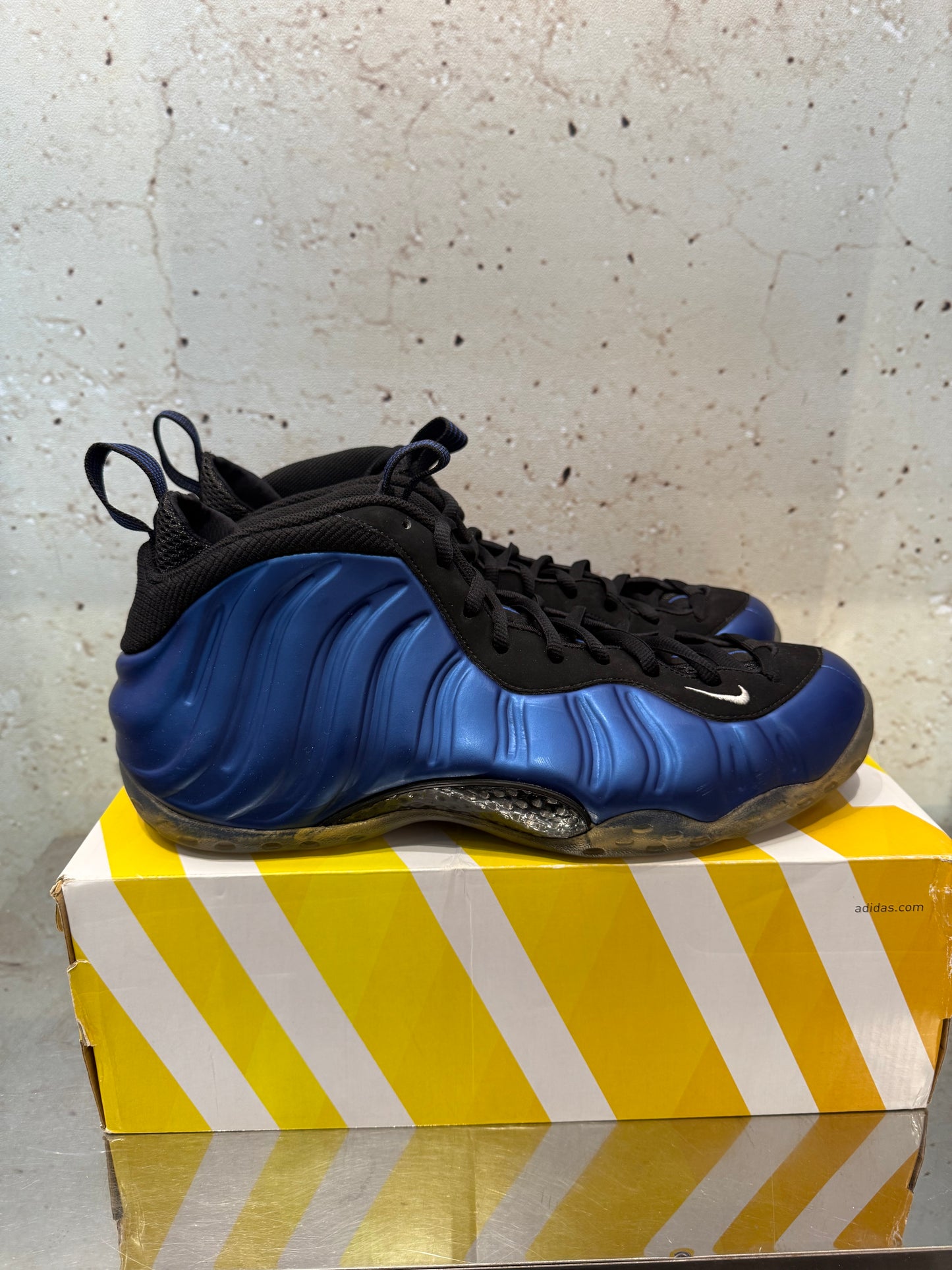 Nike Air Foamposite "Royal Blue" Size 13 Preowned