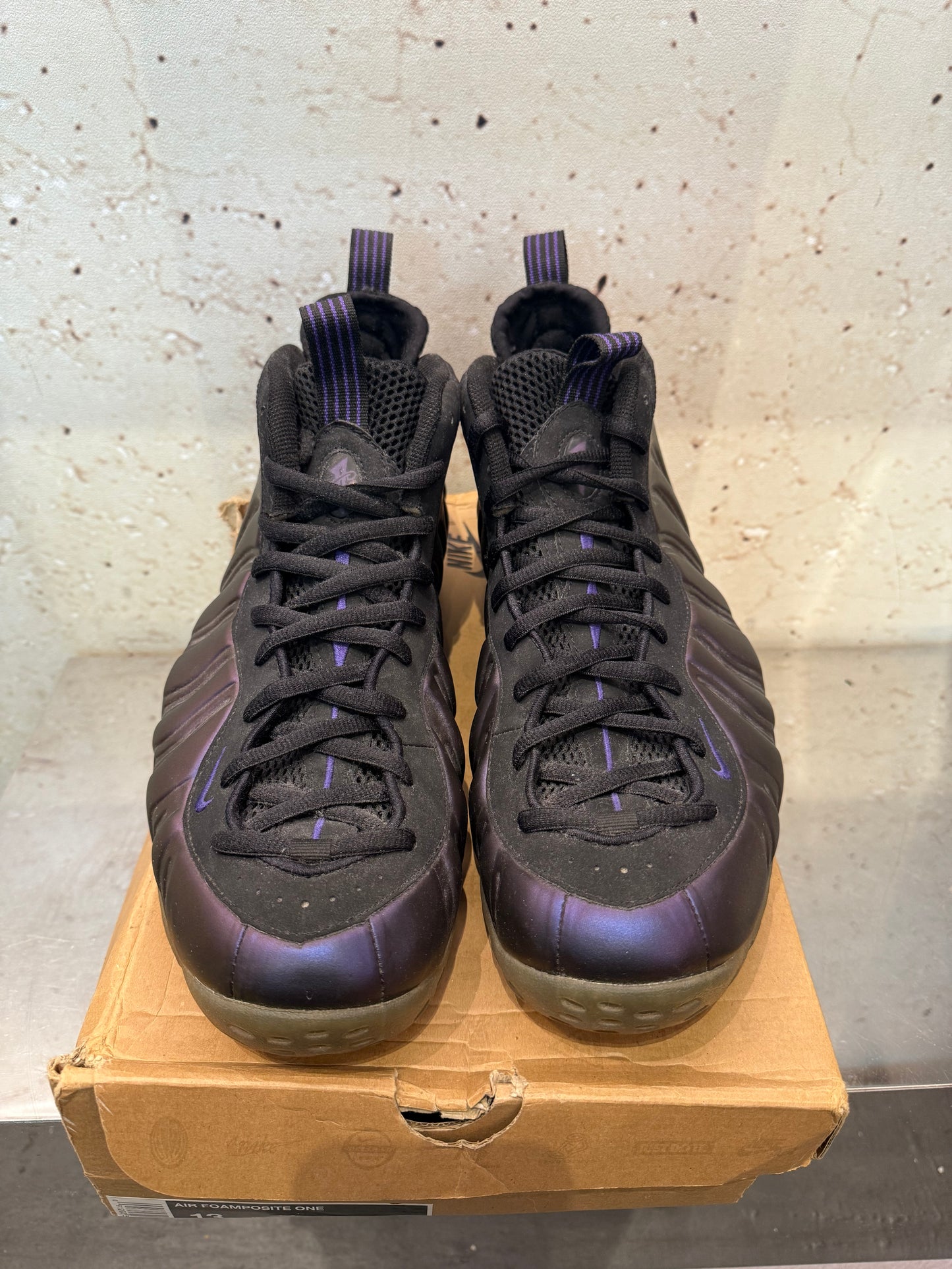 Nike Air Foamposite "Eggplant" Size 13 Preowned