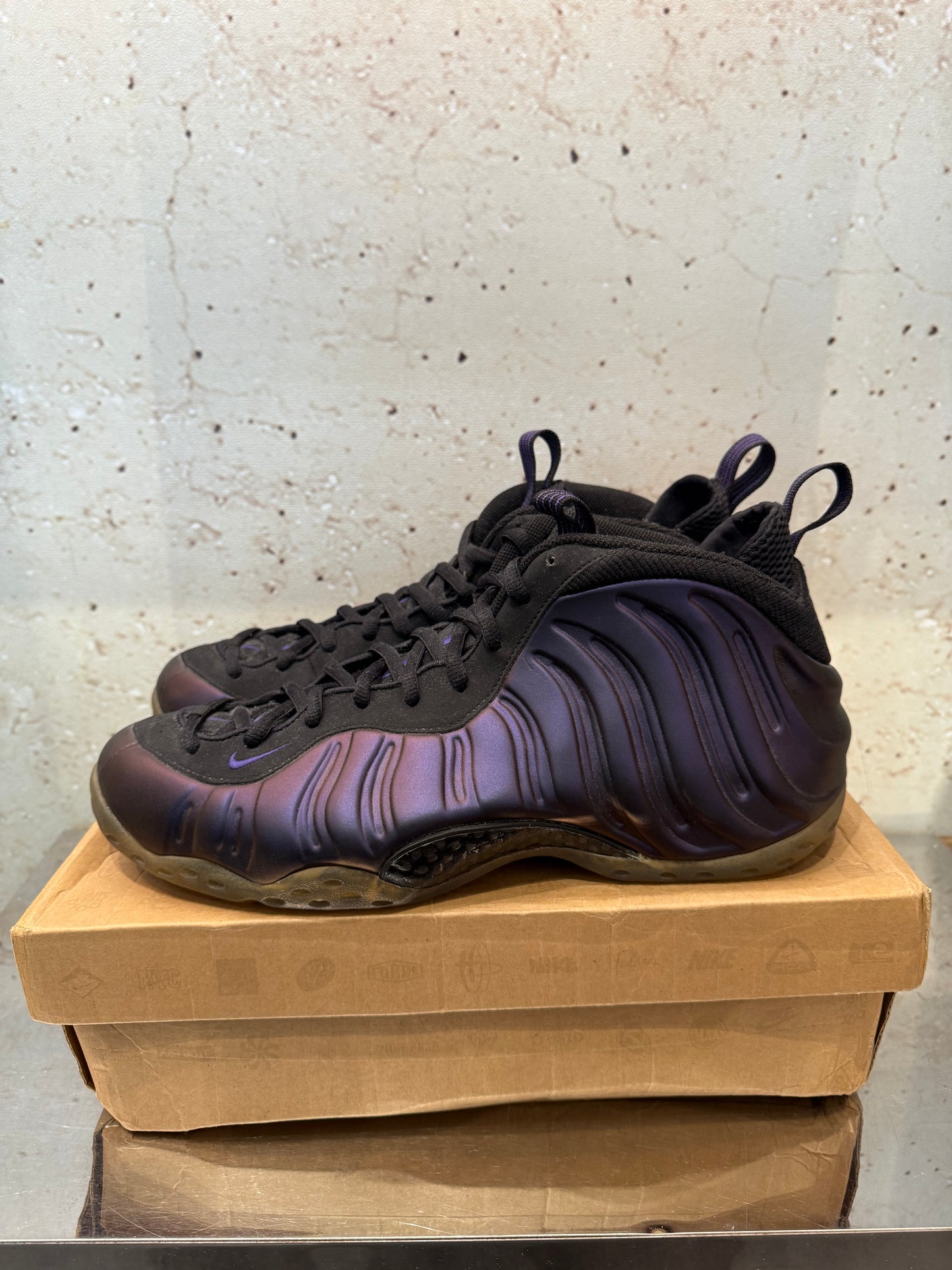 Nike Air Foamposite "Eggplant" Size 13 Preowned