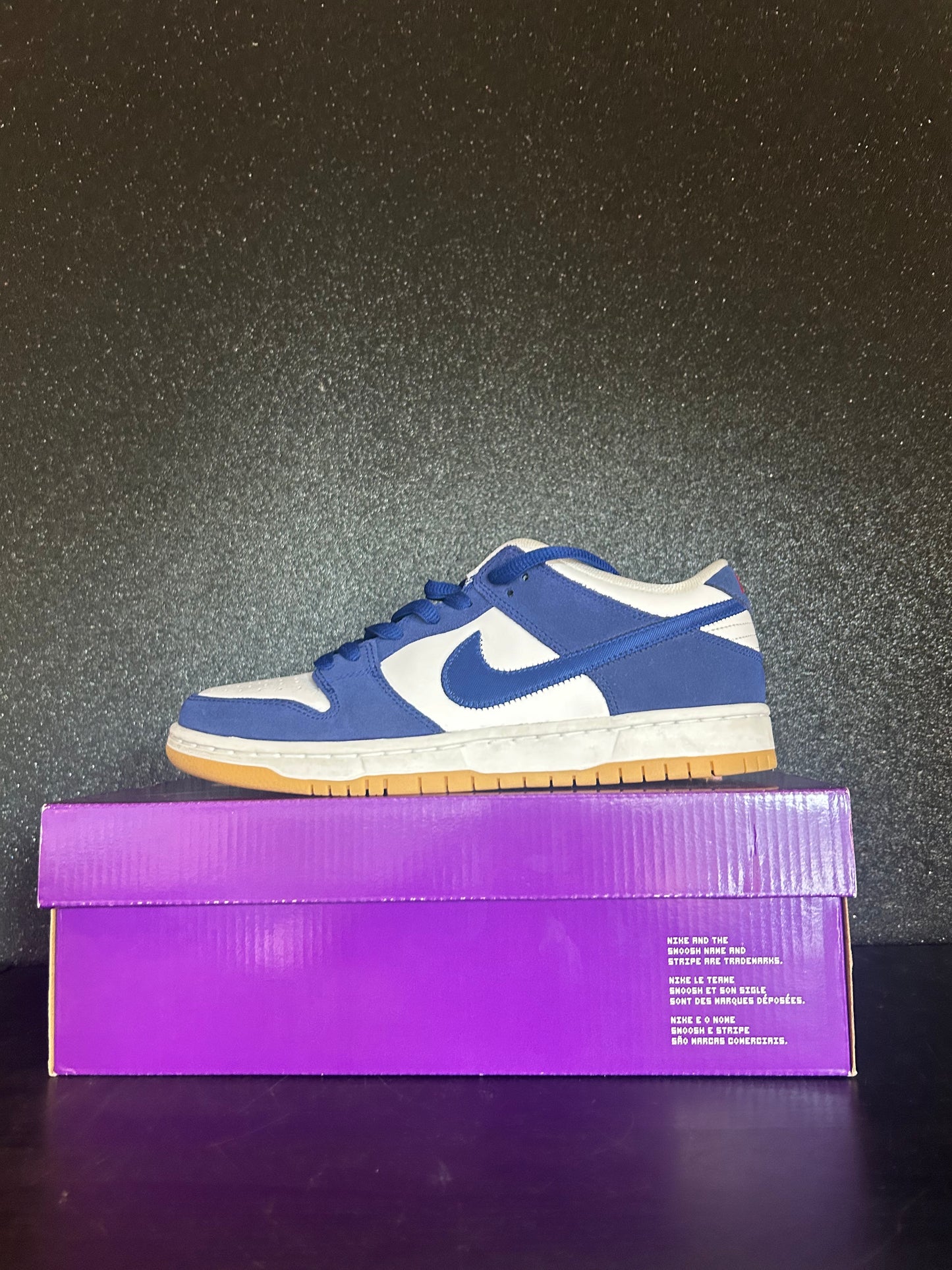 Nike SB Dunk Low Los Angeles Dodgers Size 8 Preowned