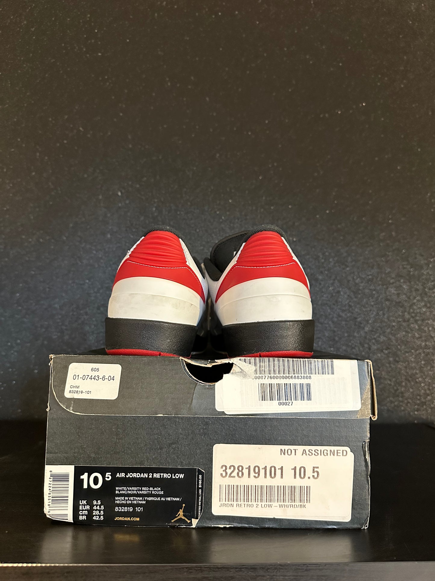 Jordan 2 Low Chicago Size 10.5 Pre Owned