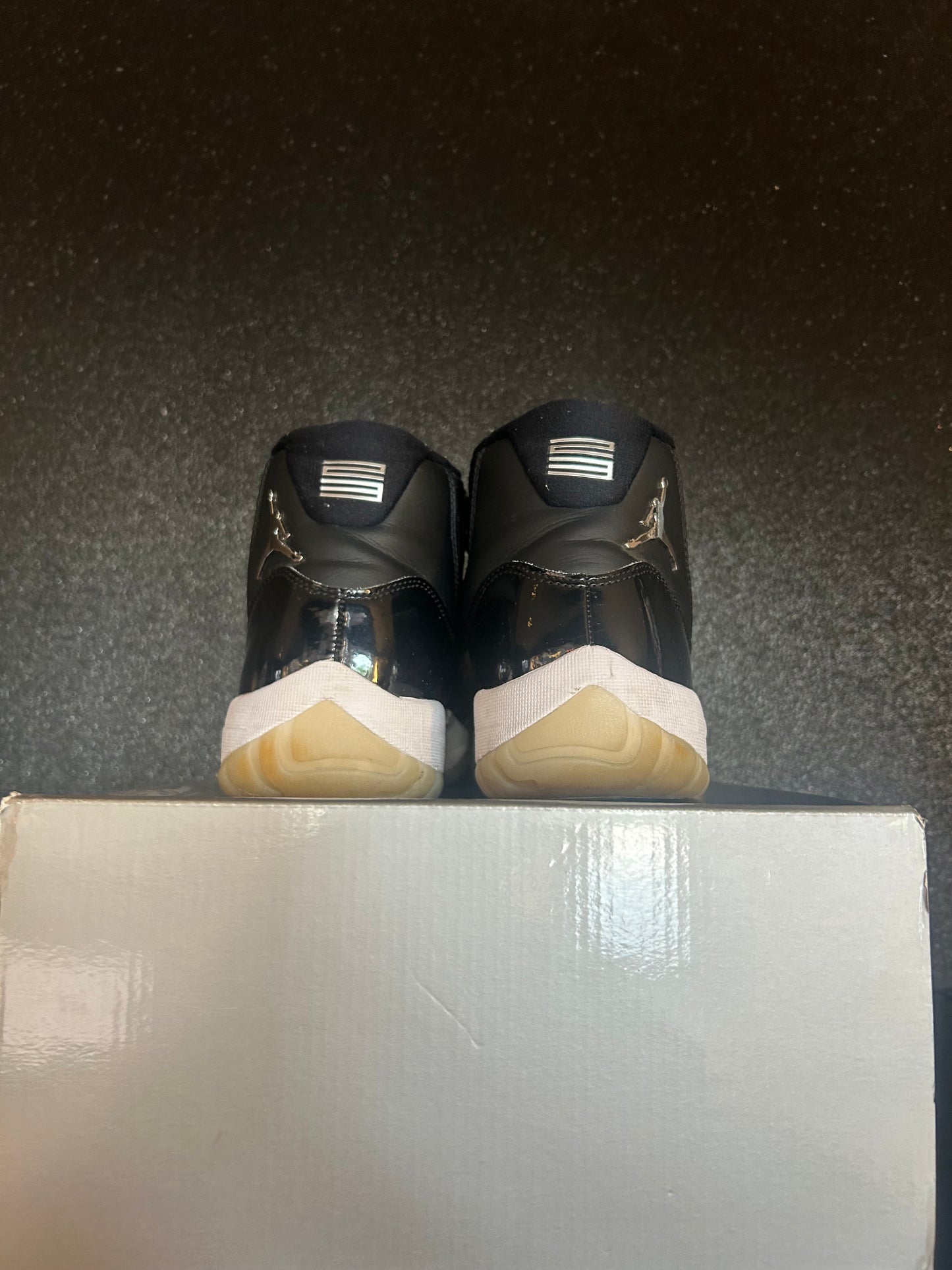 Jordan 11 Retro Jubilee 25th Anniversary Size 9.5 Preowned
