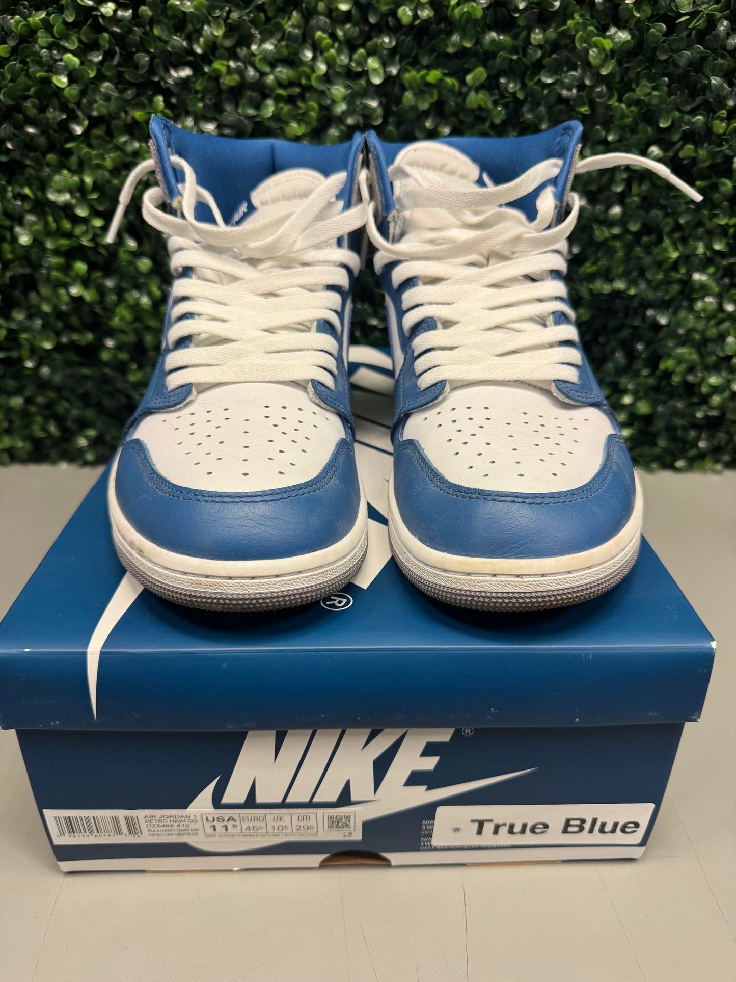 Jordan 1 Retro High "True Blue" Size 11.5 Preowned